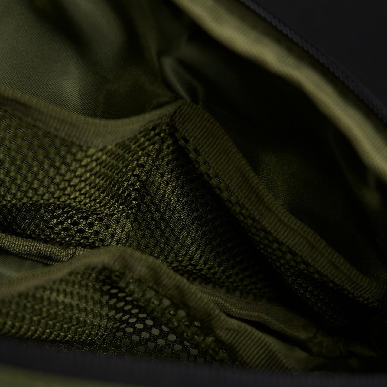 WOLFpak Crossbody Pack | Universal Fannypack for Adults & Kids | - Image 9