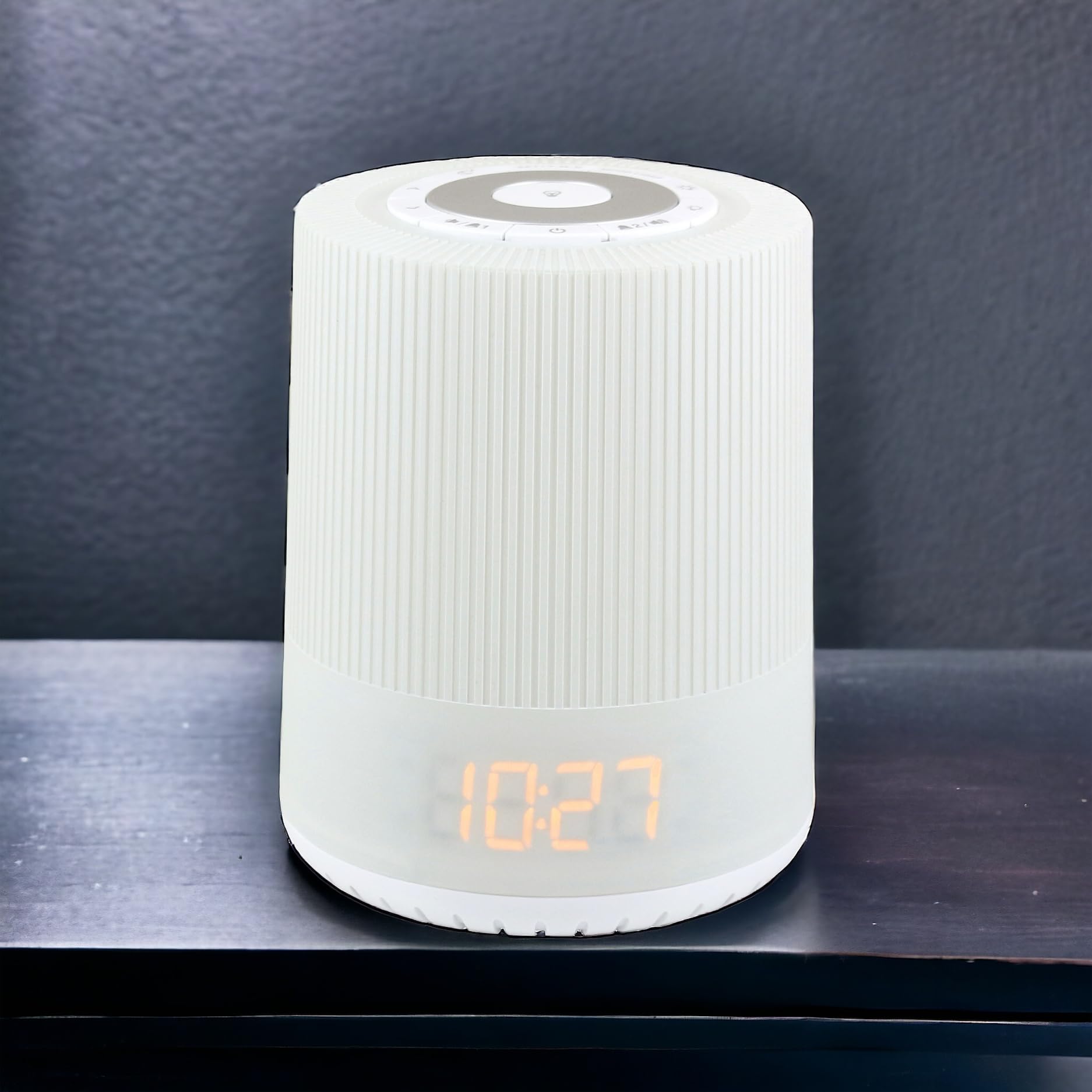 Soundmaster UR230WE - Radio Despertador Digital con Radio FM - PLL, Luz Nocturna LED con Ajuste de Brillo y Color, Simulación de Amanecer, 10 Presintonías, Doble Alarma, CA/Batería