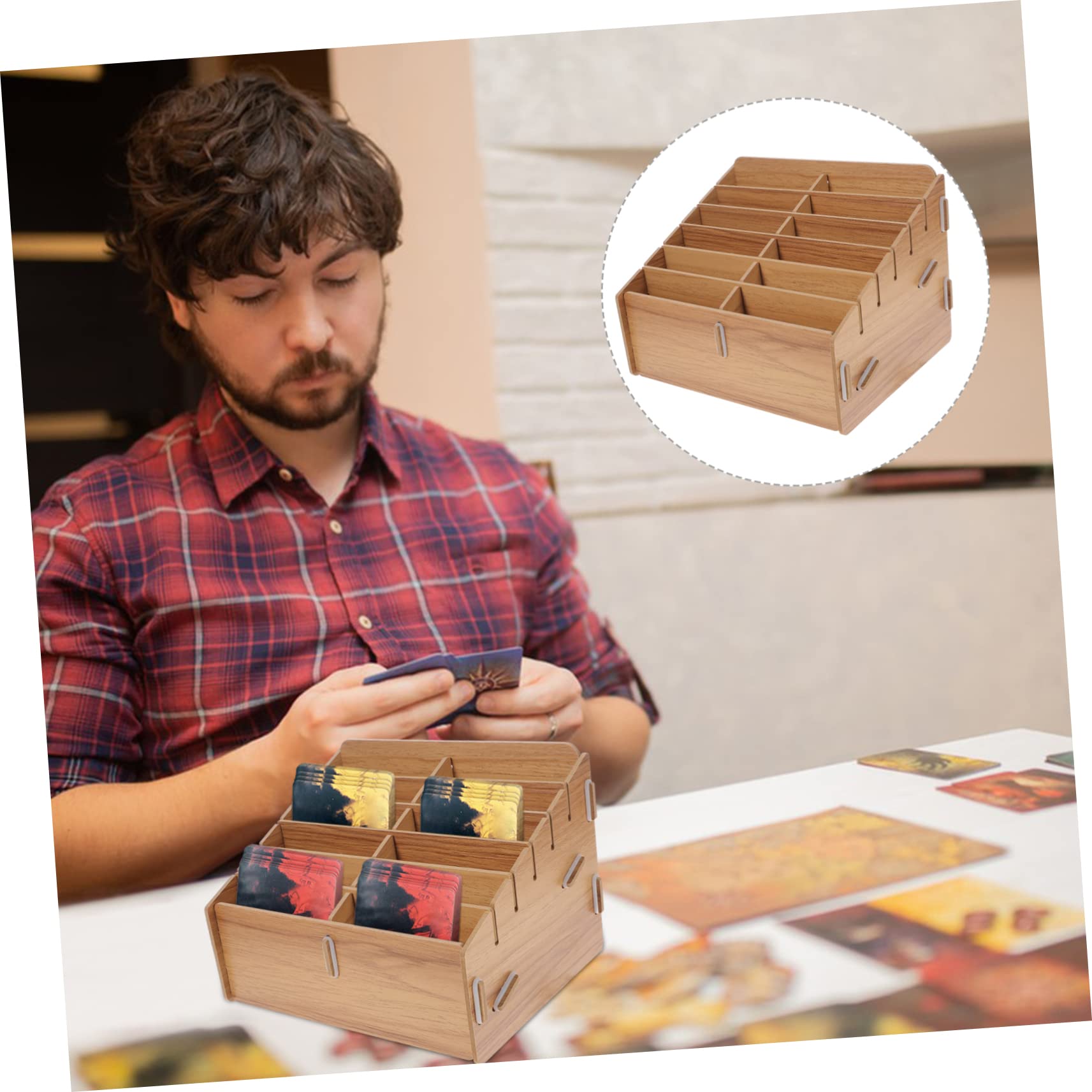 Caja de Almacenamiento para Cartas de Juego y Naipes 12 Compartimentos Madera Nogal Organizador Multi-cuadrícula Portátil para Coleccionistas y Juegos de Mesa
