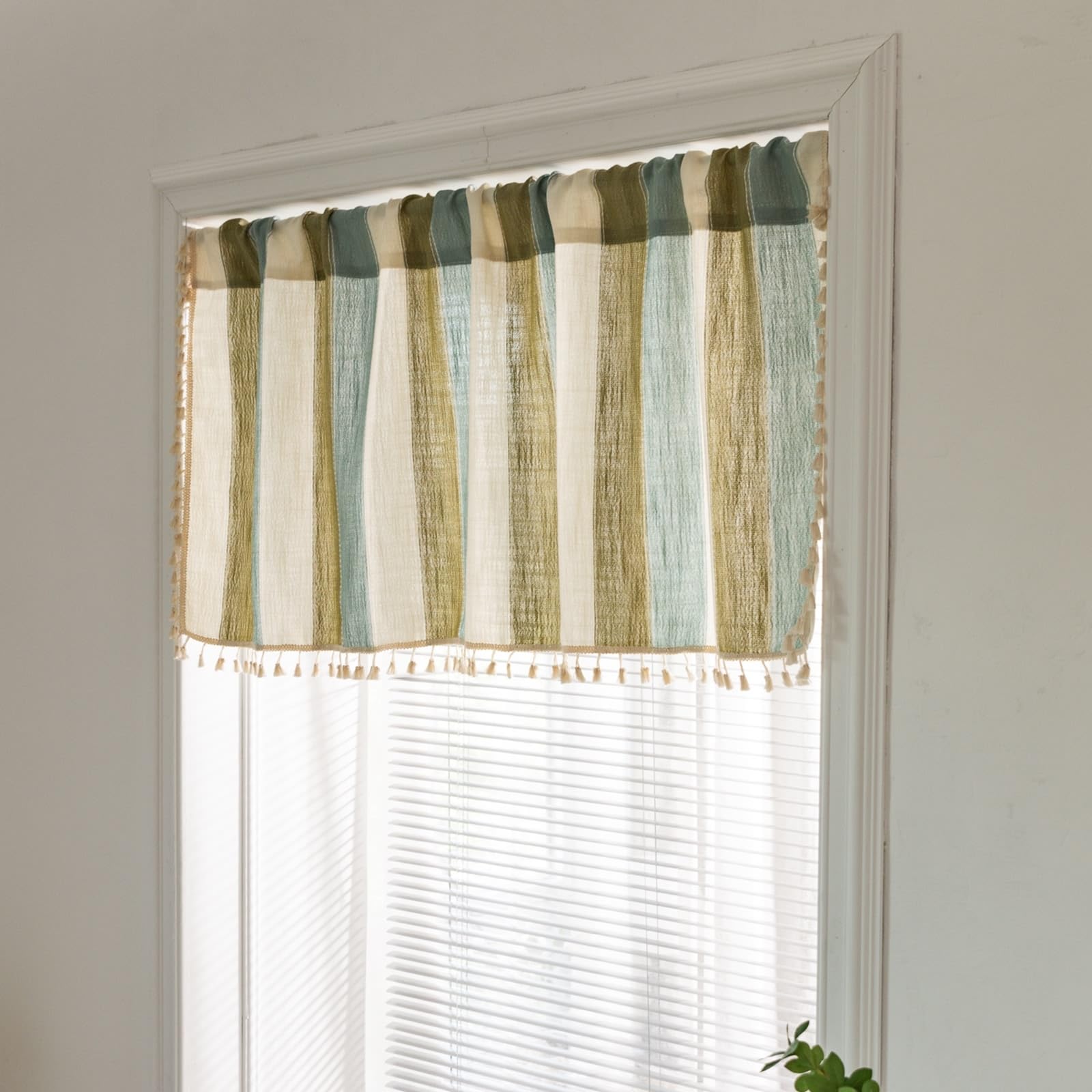 Visillo de voile de algodón y lino a rayas retro con elegante acabado de borla