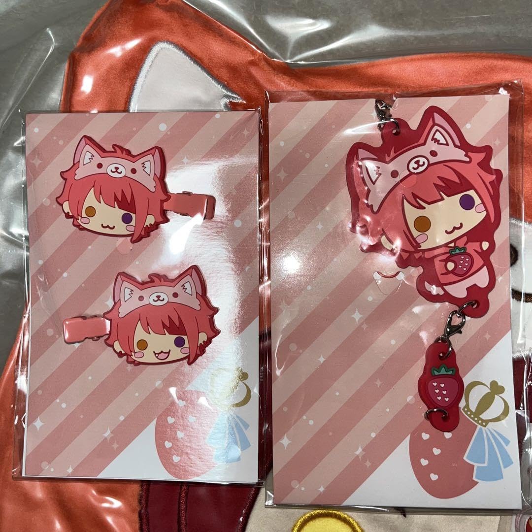 Amazon.co.jp: すとぷり 莉犬くん アクキー 缶バッジ らばすと