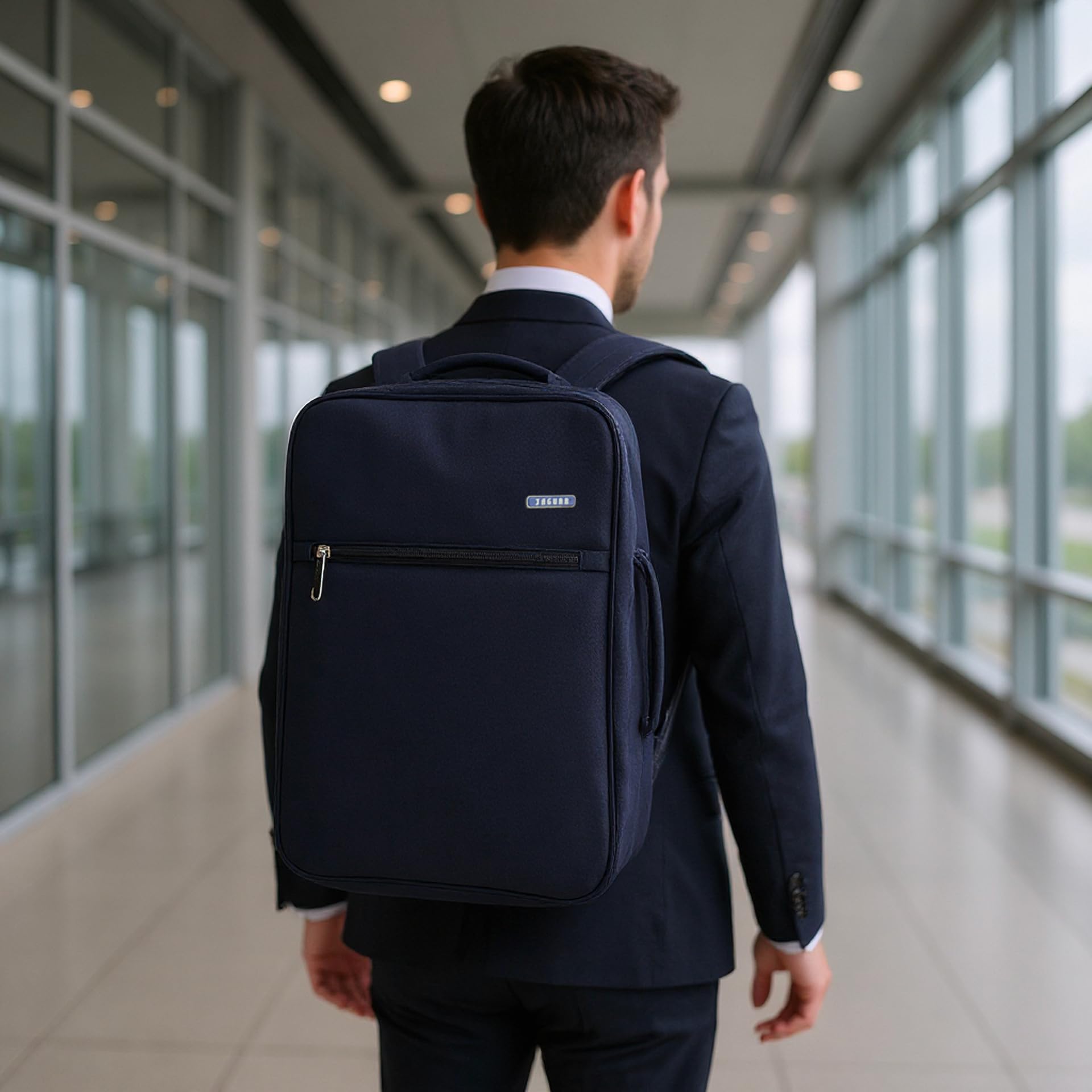 JAGUAR Zaino Ryanair 40x20x25 Bagaglio a Mano Firmato, Zaini da Viaggio Zainetto Uomo Piccolo per Lavoro, Palestra, Borsa Viaggio 40x20x25 Ryanair (20 Litri) Compatta e Costruita per Durare nel Tempo