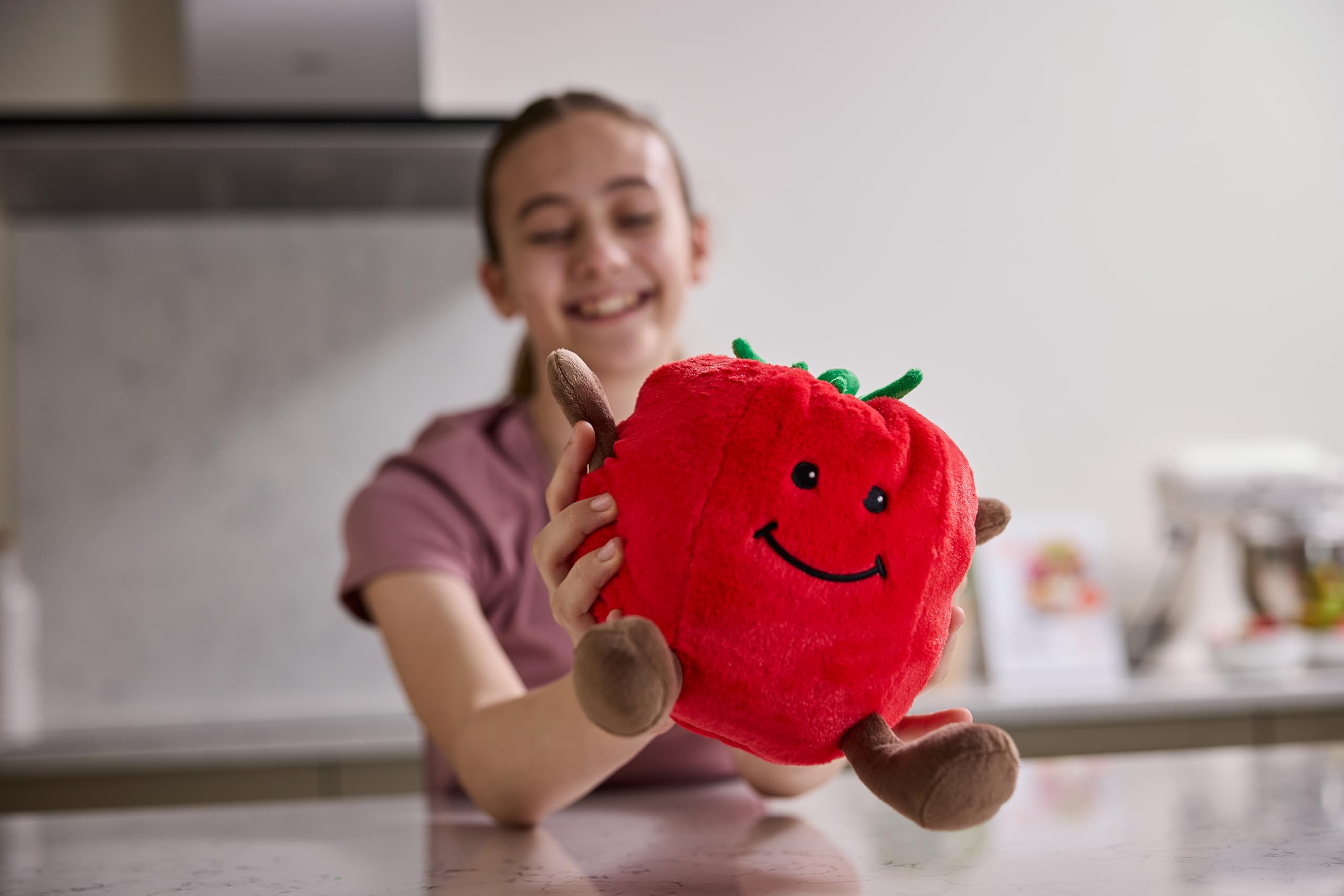 Warmies Tomate Große Größe, Vollständig Mikrowellengeeignet und Gewichtetes Kuscheltier für Angst, Im Gefrierschrank kühlen oder in der Mikrowelle erwärmen, Weiches Wärmekissen