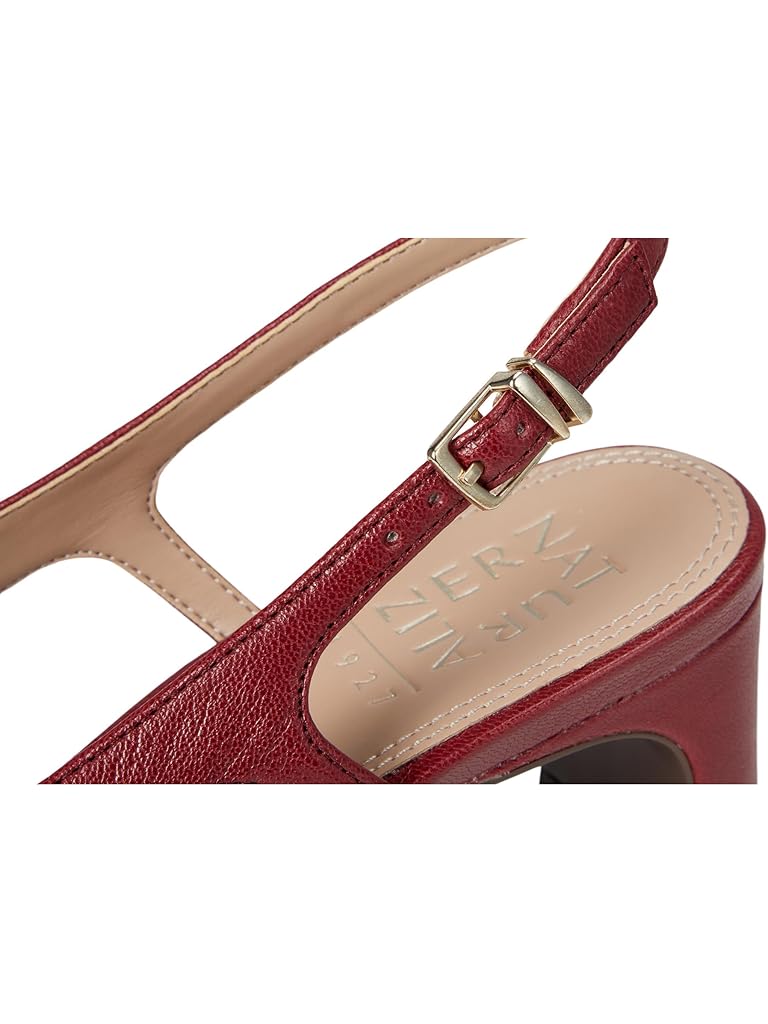 Burgundy Naturalizer Carmen