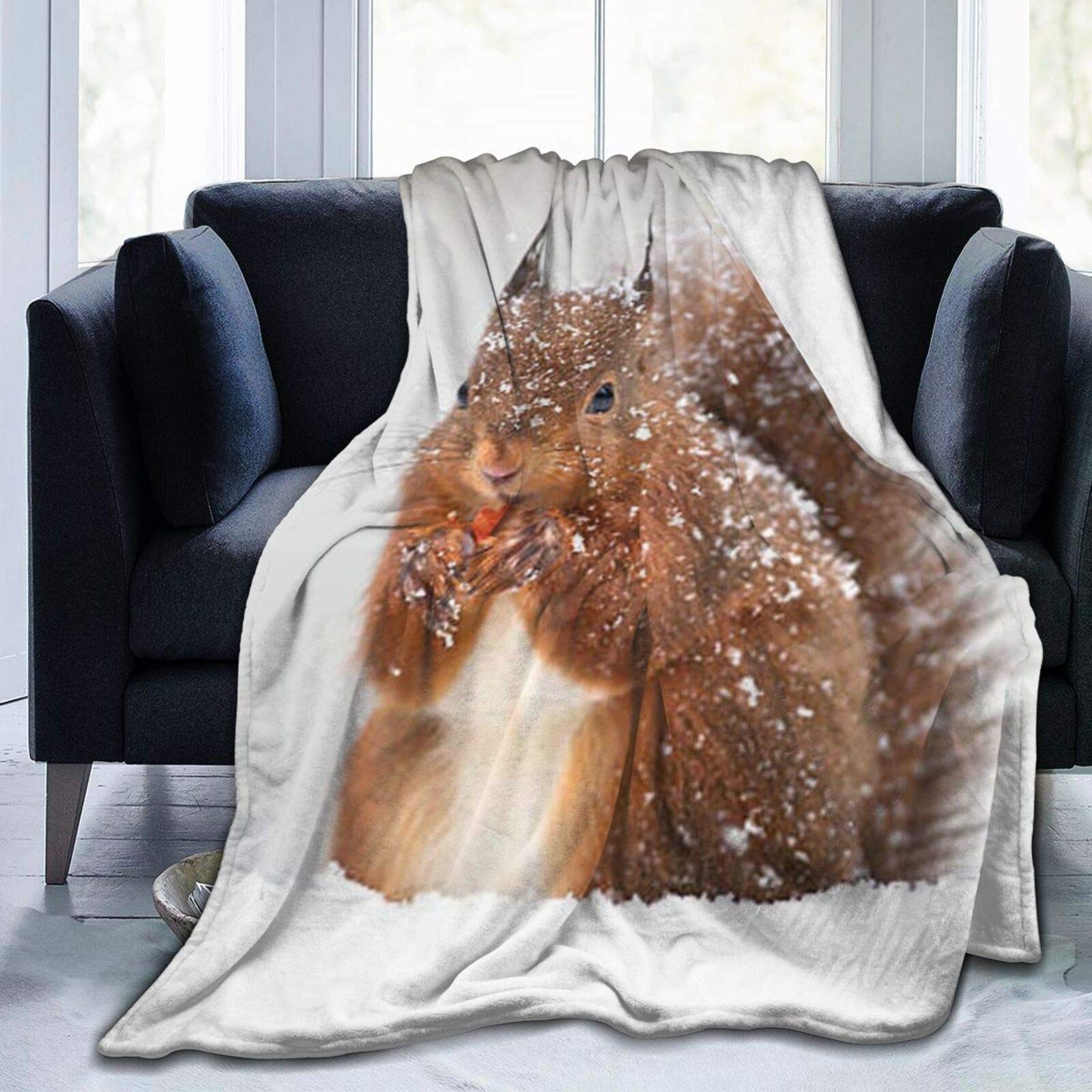 Comrtl Squirrel Falling Snow Flannel Fleece Throw Blanket Bed Blanket Micro Fleece Blanket Warm Soft Lightweight Cozy Microfiber Blanket Throw For Bed Couch Sofa All Seasons