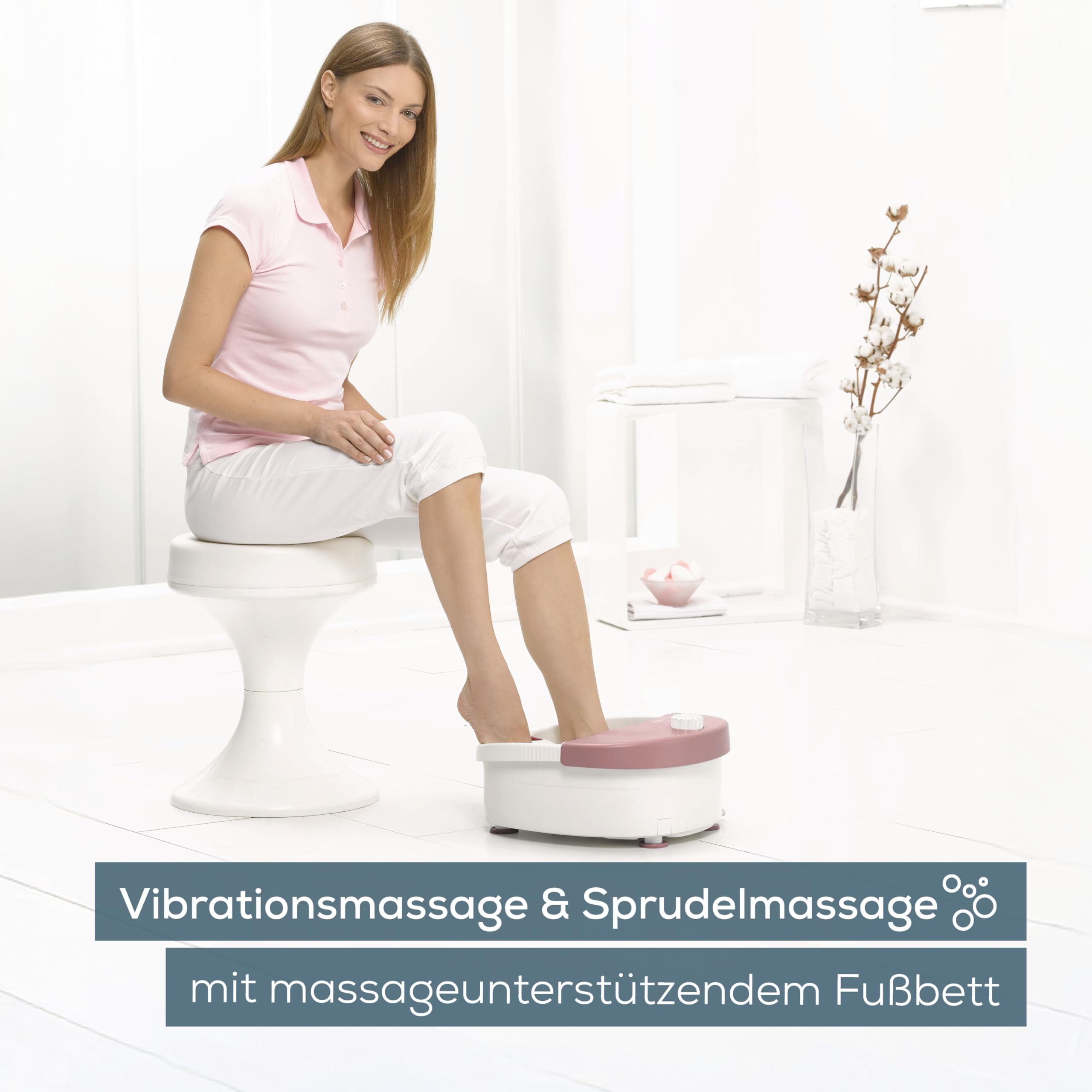 Beurer FB 20 Fußspudelbad, entspannende Sprudel- & Vibrationsmassage mit 3 Funktionsstufen, wohltuendes Infrarotlicht-Feld, Pediküre-Aufsätze, Spritzschutz, rutschfeste Gummifüße