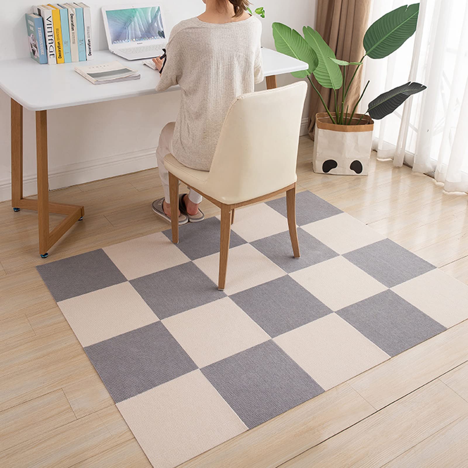 Moquette quadrotte autoadesive 10 Pezzi, Moquette ad Incastro, tappetini di Giunzione autoadesivi, Tappetino per Pavimenti in Legno, Design di Giunzione per casa e Ufficio, 30 cm x 30 cm /12" x 12"