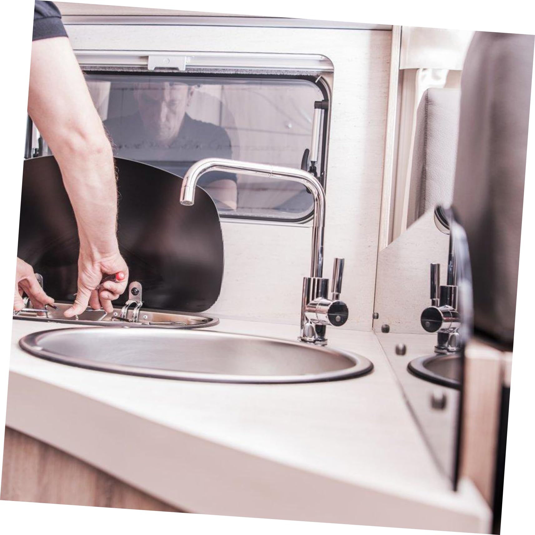 OUNONA 5 Pièces Boîte De Rangement en Fil Trappe De Câble De RV Passe-câble Électrique Trappe De Camping-Car Abdos Blanche