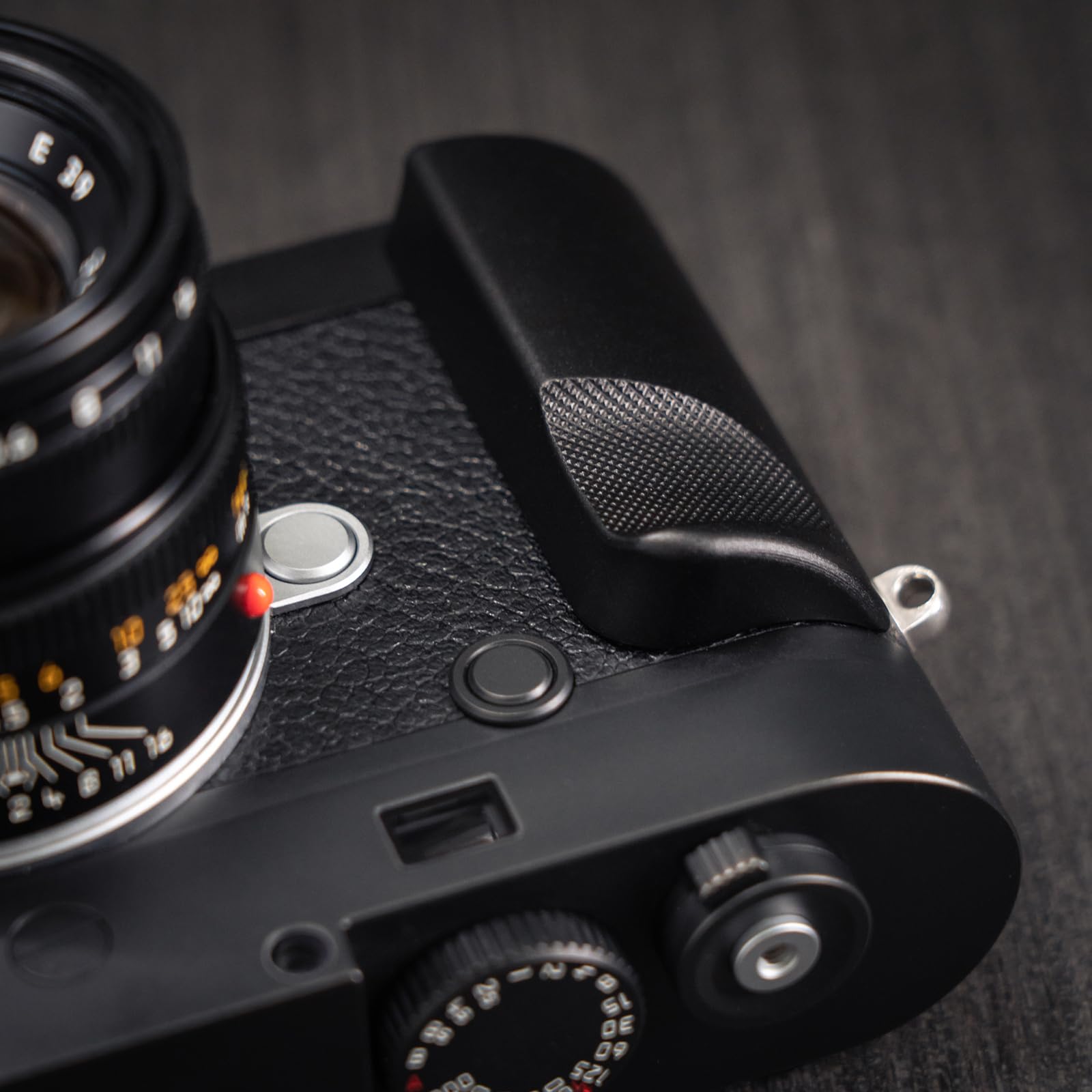 Amazon | Iborrys カメラグリップ 、対応 Leica ライカ M10 M10-P M10