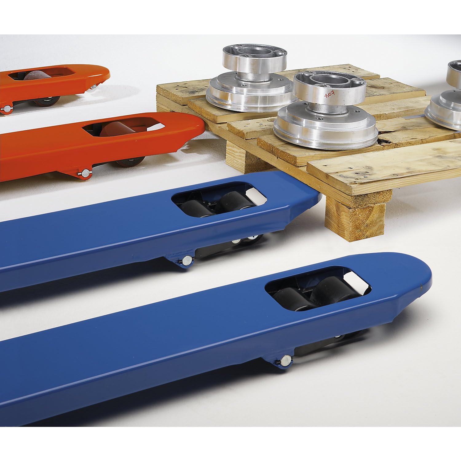 eurokraft pro | Paletthubwagen | Extraniedrig, Unterfahrhöhe 55 mm, Gabellänge 1150 mm