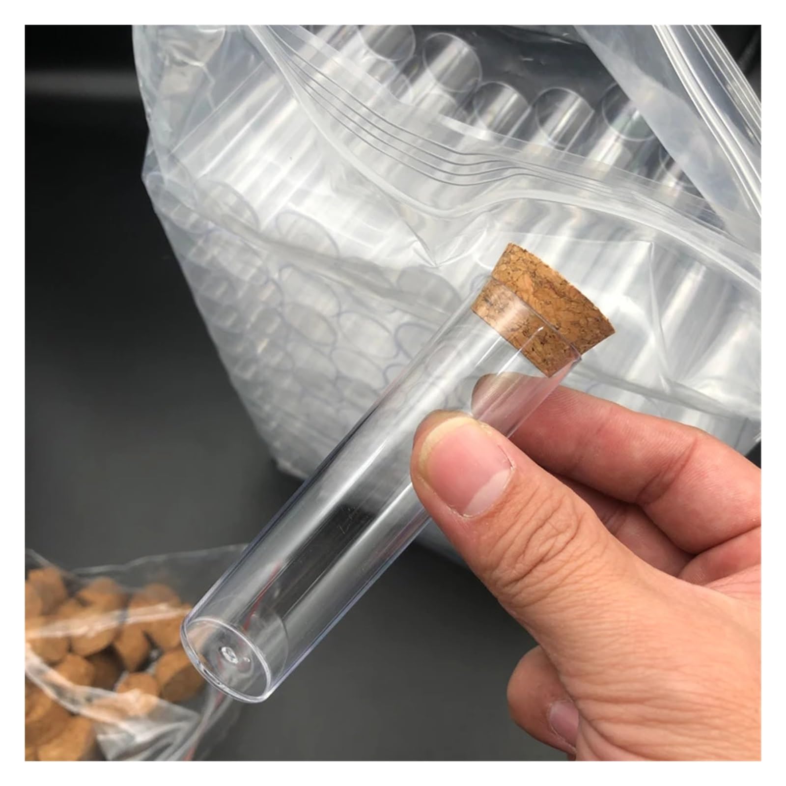 100 Sztuk/partia 25 * 95mm Płaskie Dno Przezroczysta Plastikowa Probówka Z Korkiem Przezroczysta Plastikowa Rurka