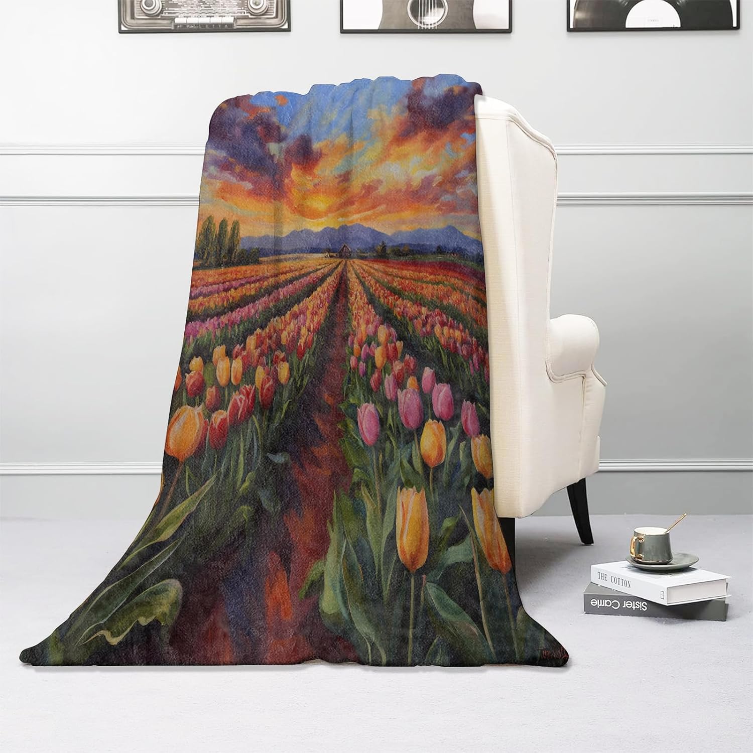 Beautiful Tulip Fields Blanket, Soft & Warm Flannel Throw - Cozy Plush Lightweight Blankets for Travel, Decor, Bedroom, Office for Adults Kids - Ideal for All Seasons 60"×50"