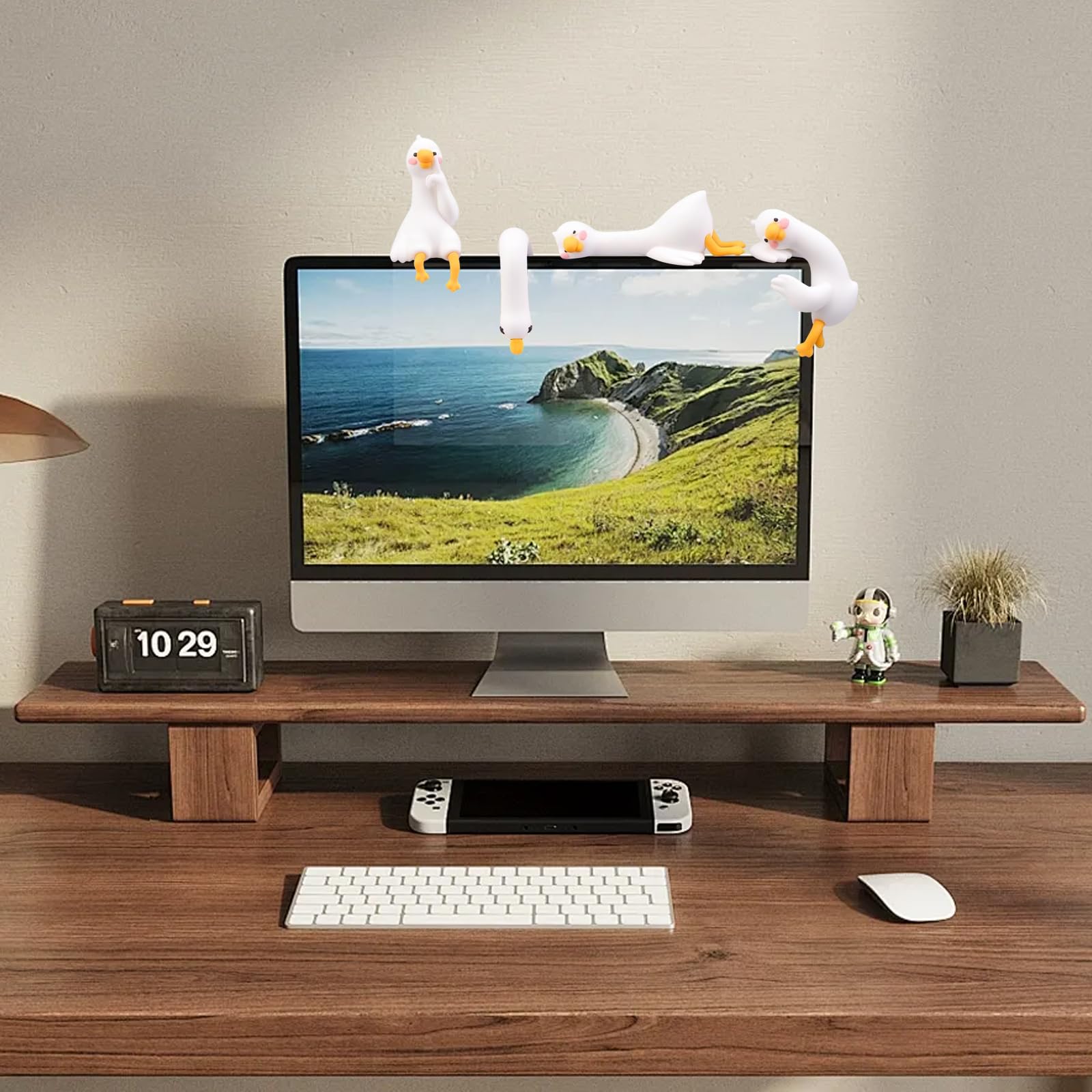 4 mini statuette d'oca per ufficio, decorazione da scrivania, divertenti gadget da ufficio, decorazione per scrivania, TV, piccoli animali, regali per colleghi