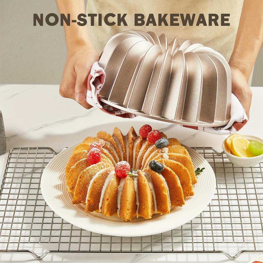 Molde para Pasteles Antiadherente de Aluminio Dorado de 9,5" NYSDM, Resistente a los arañazos y al óxido, budines, gelatina y pudín de Chocolate. Apto para Horno.