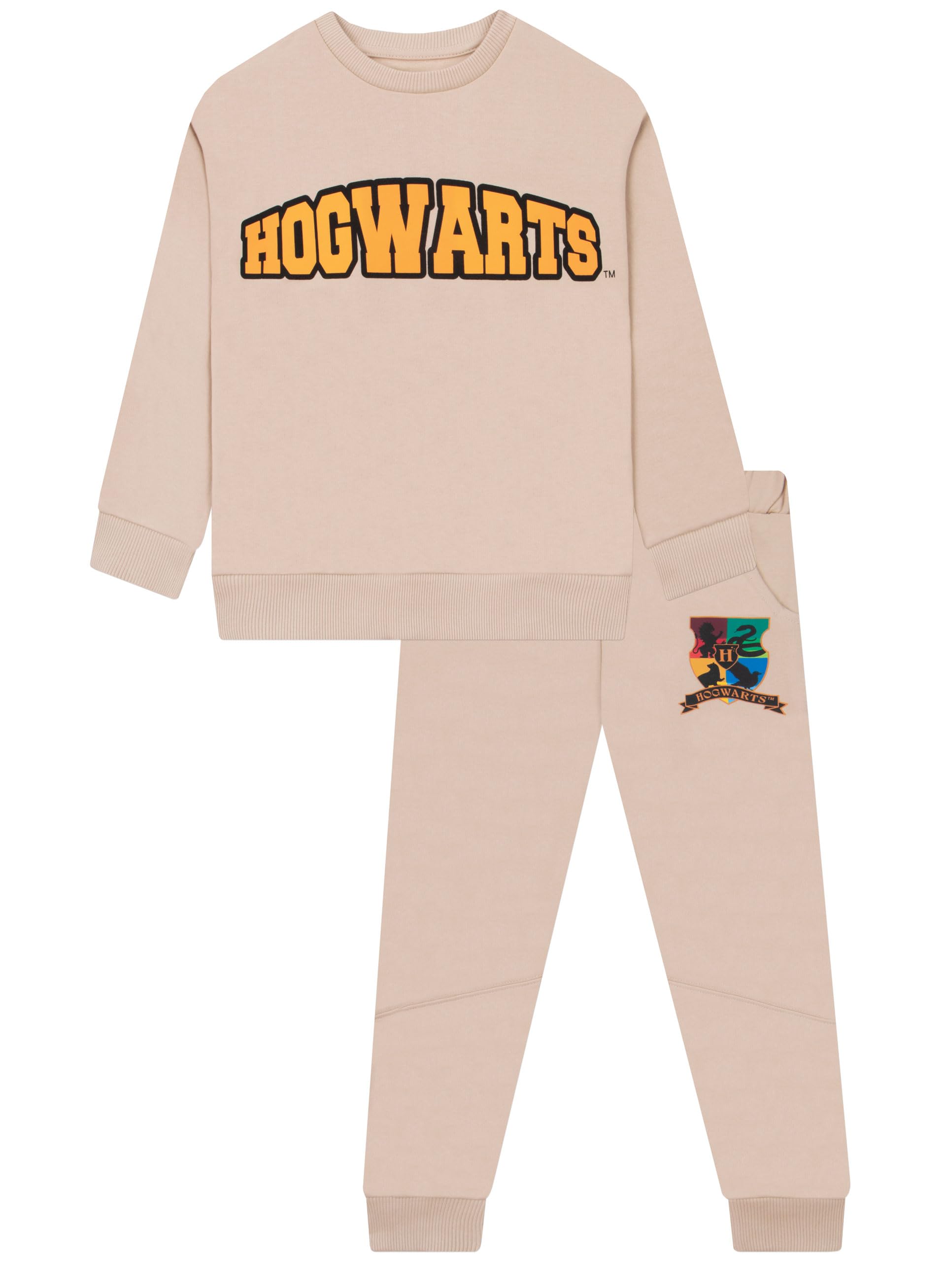 Sudadera y pantalón de Harry Potter para evitar el frío con la ropa de Hogwarts 8