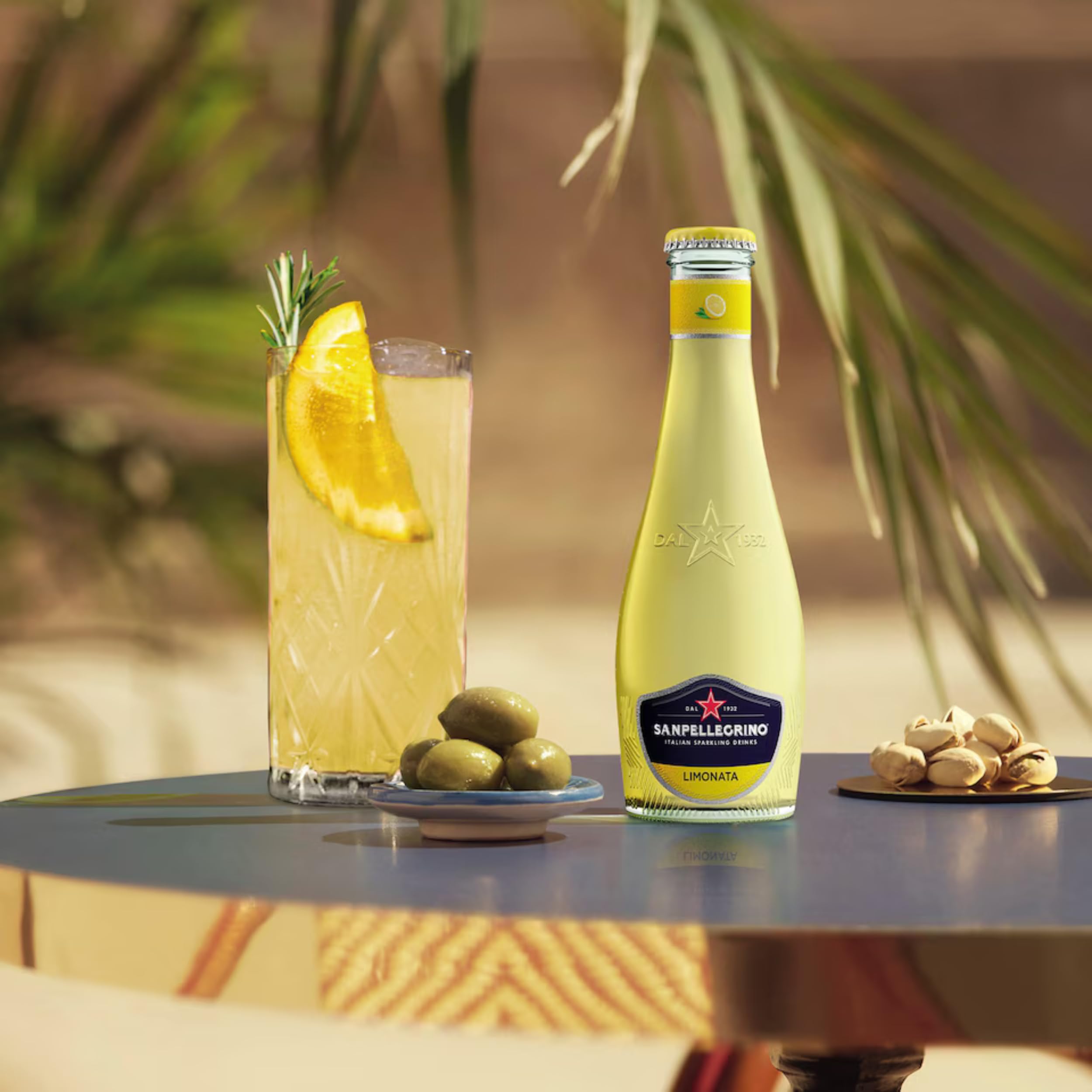San Pellegrino Limonada 20 cl x 24 | Limonada espumosa de cristal | Paquete de 24 botellas de cristal de 200 ml