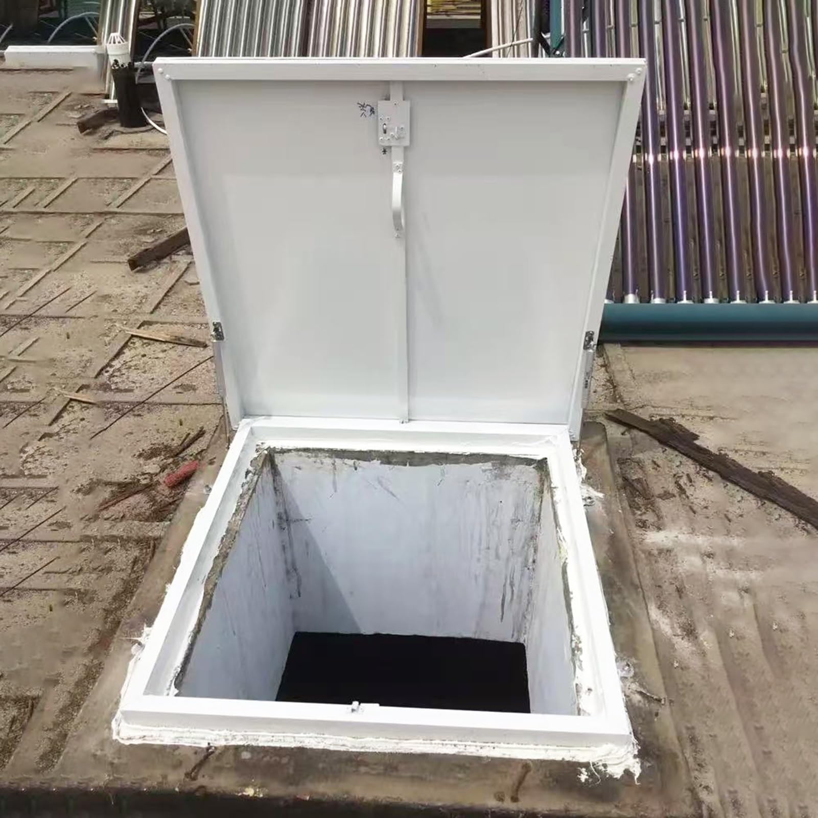 Cubierta de escotilla de acero galvanizado, 34 x 34 pulgadas, impermeable, para puerta de acceso al techo, apertura de seguridad, acceso de emergencia al techo, solución de entrada segura y protección