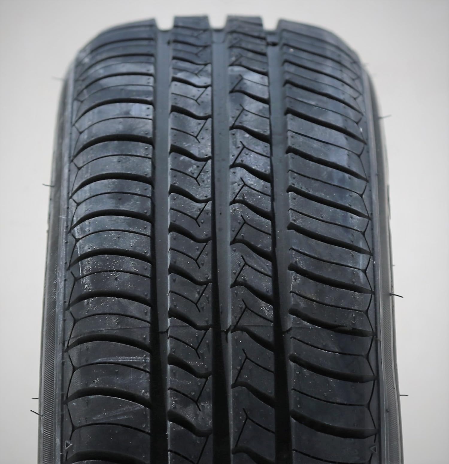 Amazon.com: Atlander AX-77 195/65R15 91V : Automotive