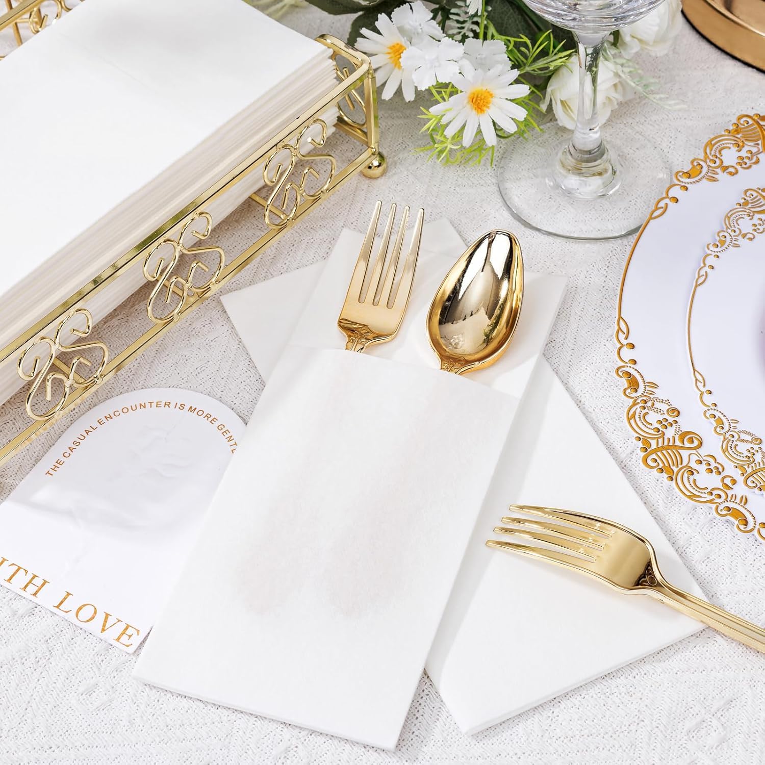 200 servilletas de papel blanco con bolsillo integrado para cubiertos, servilletas desechables preplegadas similares a la tela, servilletas de cena resistentes con tacto de lino para fiestas,