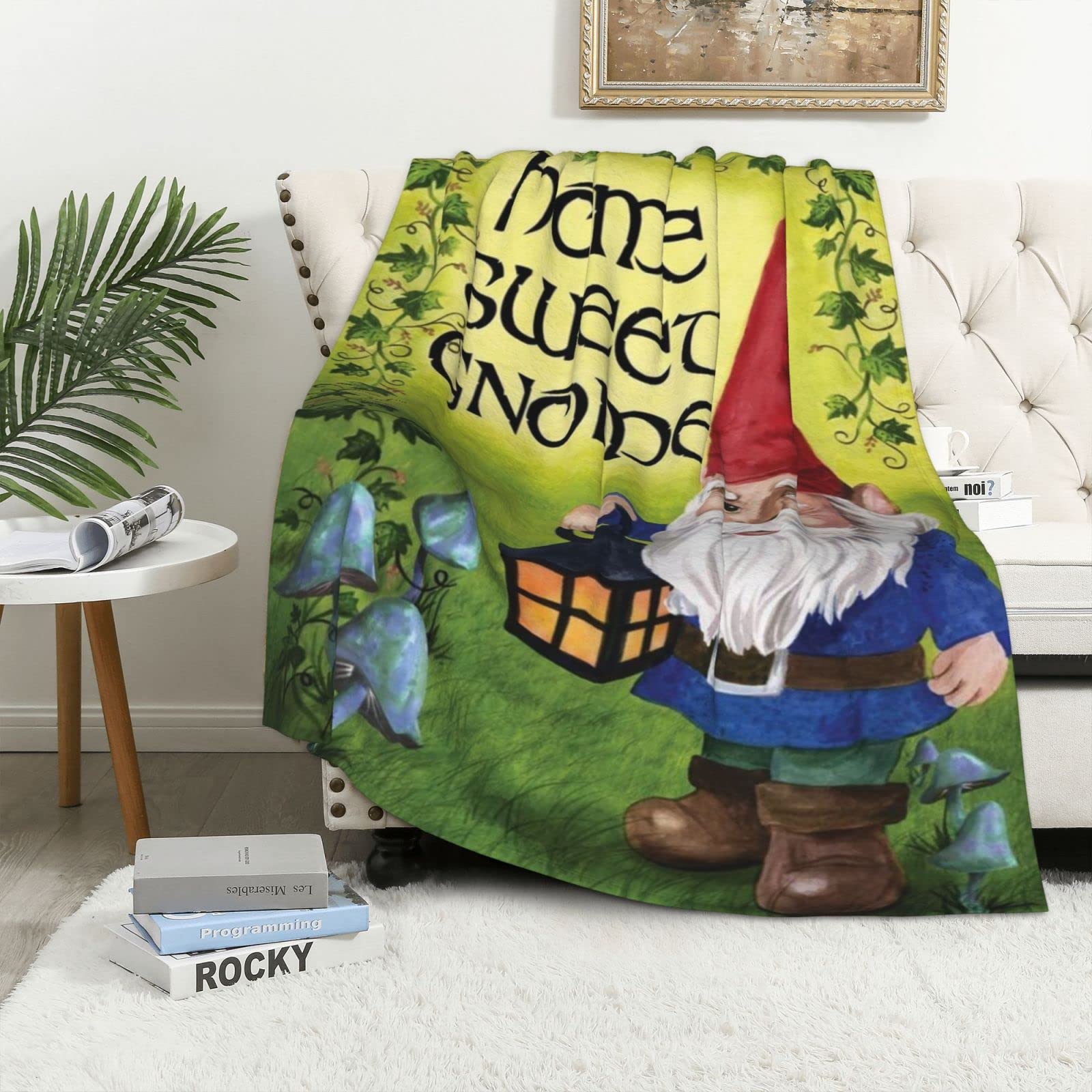 Couverture gnomes en polaire pour vos moments de détente sur le canapé