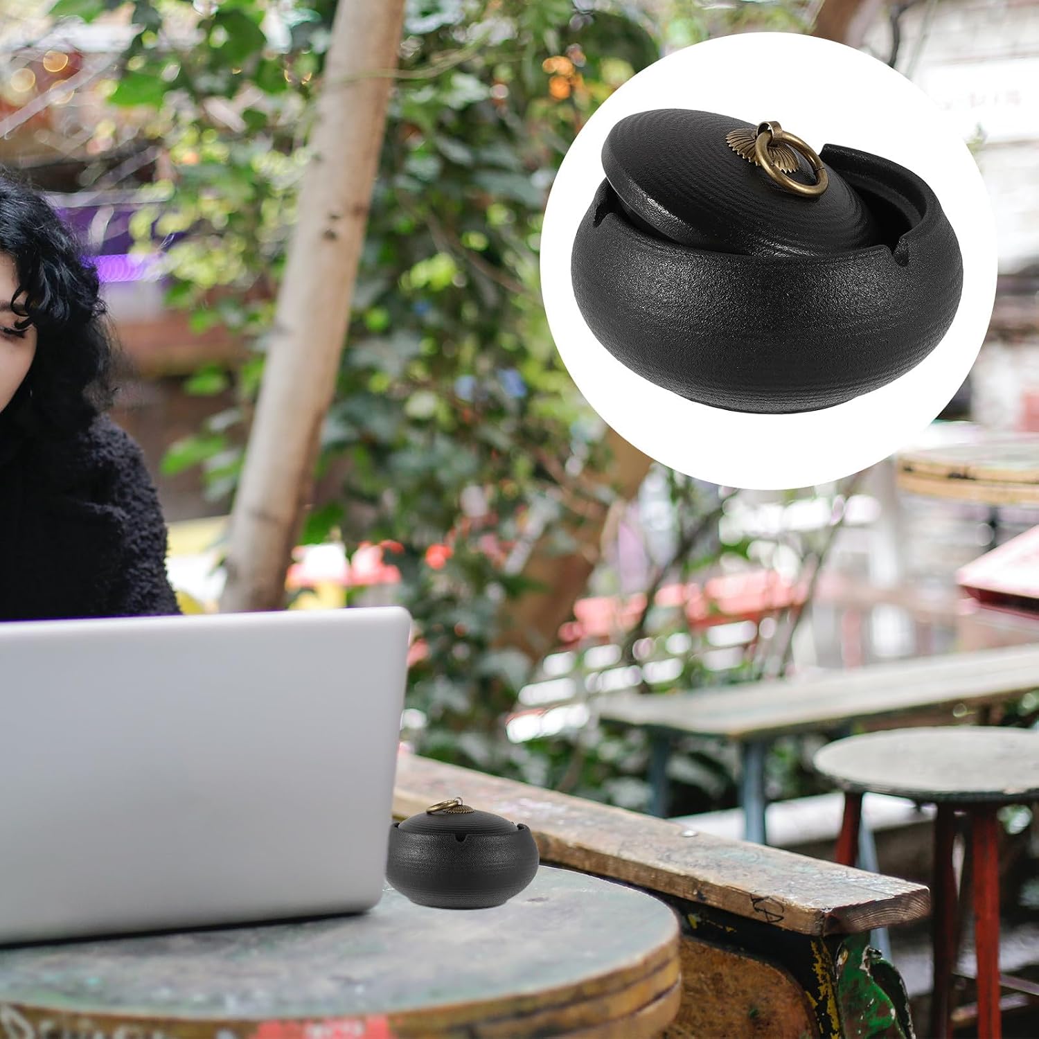 SHINEOFI Ceramic Ashtray with Lid Windproof Mini Portable Smokeless Ash Tray for Indoor Outdoor Home Office Patio Use Black