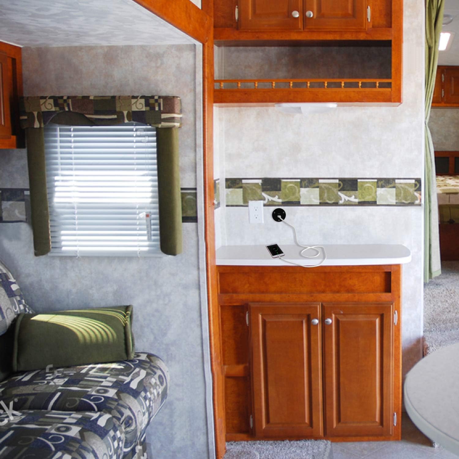 Facon RV USB Charger Socket Power, High Speed Charging 5V / 2.4A Dual USB Outlet, Recessed Mount with Green Indicator Light, USB Outlet for RV Trailer Camper Boat Marine Motorhome (Black) : Automotive