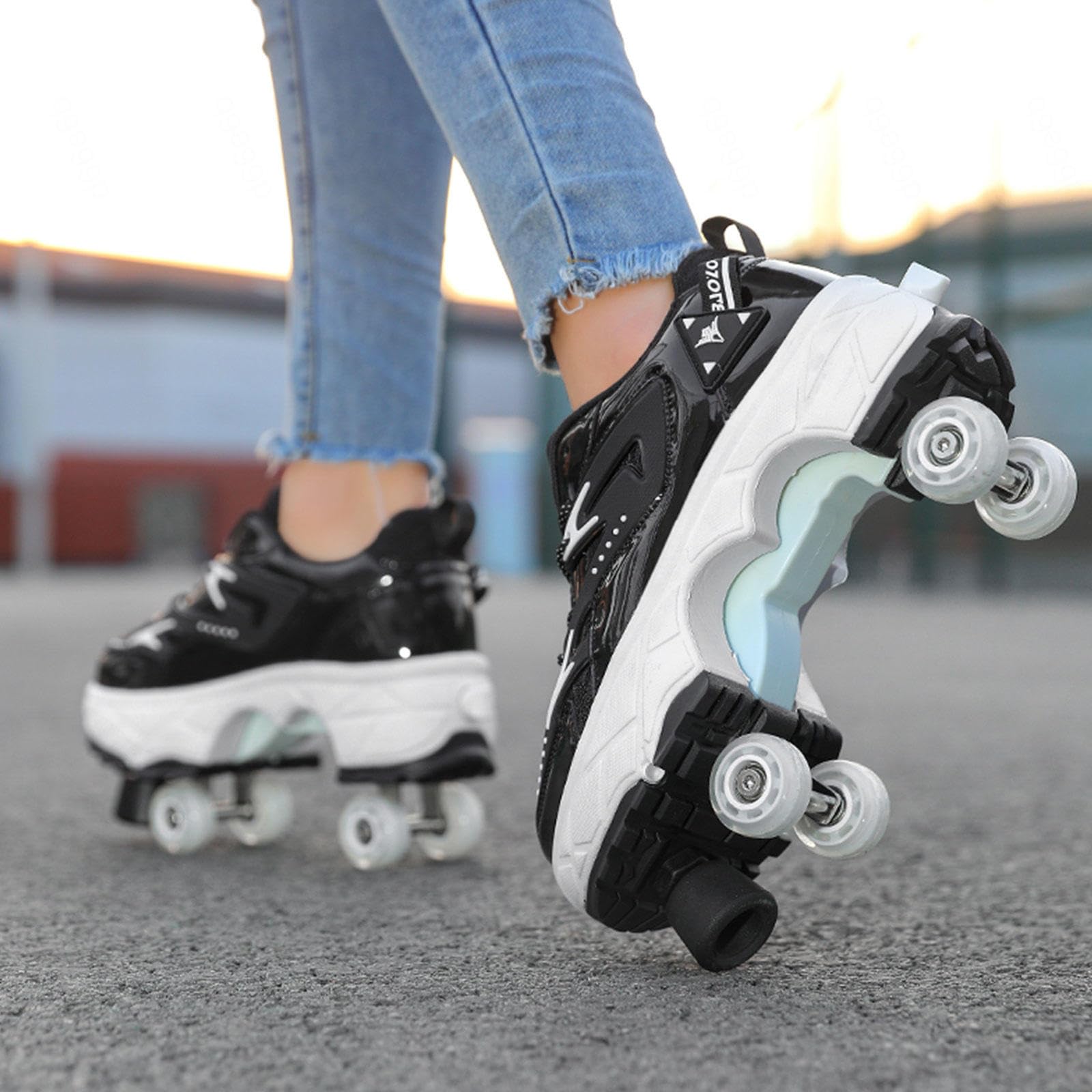 Chaussures De Patins À roulettes Unisexes Chaussures Déformées Multifonctionnelles 2 en 1, Chaussures Parkour pour Adultes/Enfants, Chaussures À roulettes pour Cadeau Débutant,White1-37EU
