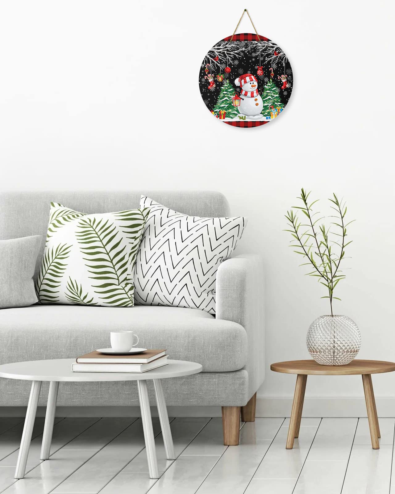 Zwarte Kerst Sneeuwpop Plaid Welkomstbord voor Voordeur, Xmas Kardinalen Boom Voordeur Borden Decoratie Plaque, Outdoor Houten Kransen Opknoping Muur, Ronde Veranda Home Decor