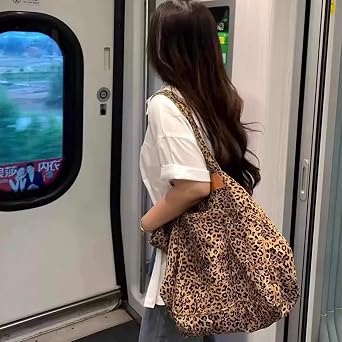 1 piece Leopard Print Hobo Bag - Large Capacity Slouch Tote for Women, Lightweight & Durable, Perfect for Work/Travel, Stylish Shoulder Bag for Daily Use