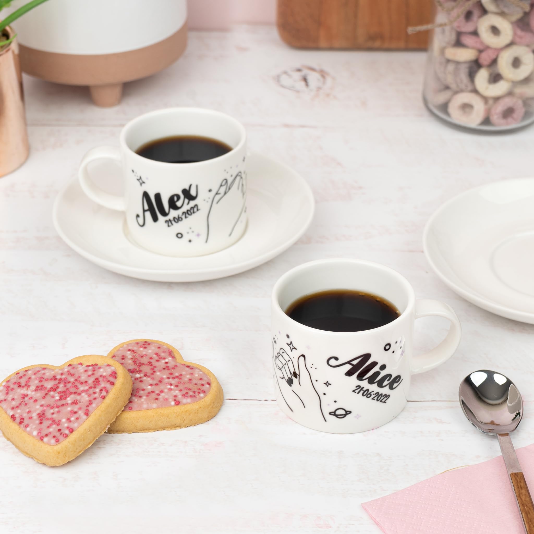 Wanapix | Pack 2 Juegos de Café Expreso Personalizados | Cerámica Personalizada | Apta Lavavajillas | 100ml | Café Expreso y Solo | 100% Personalizado