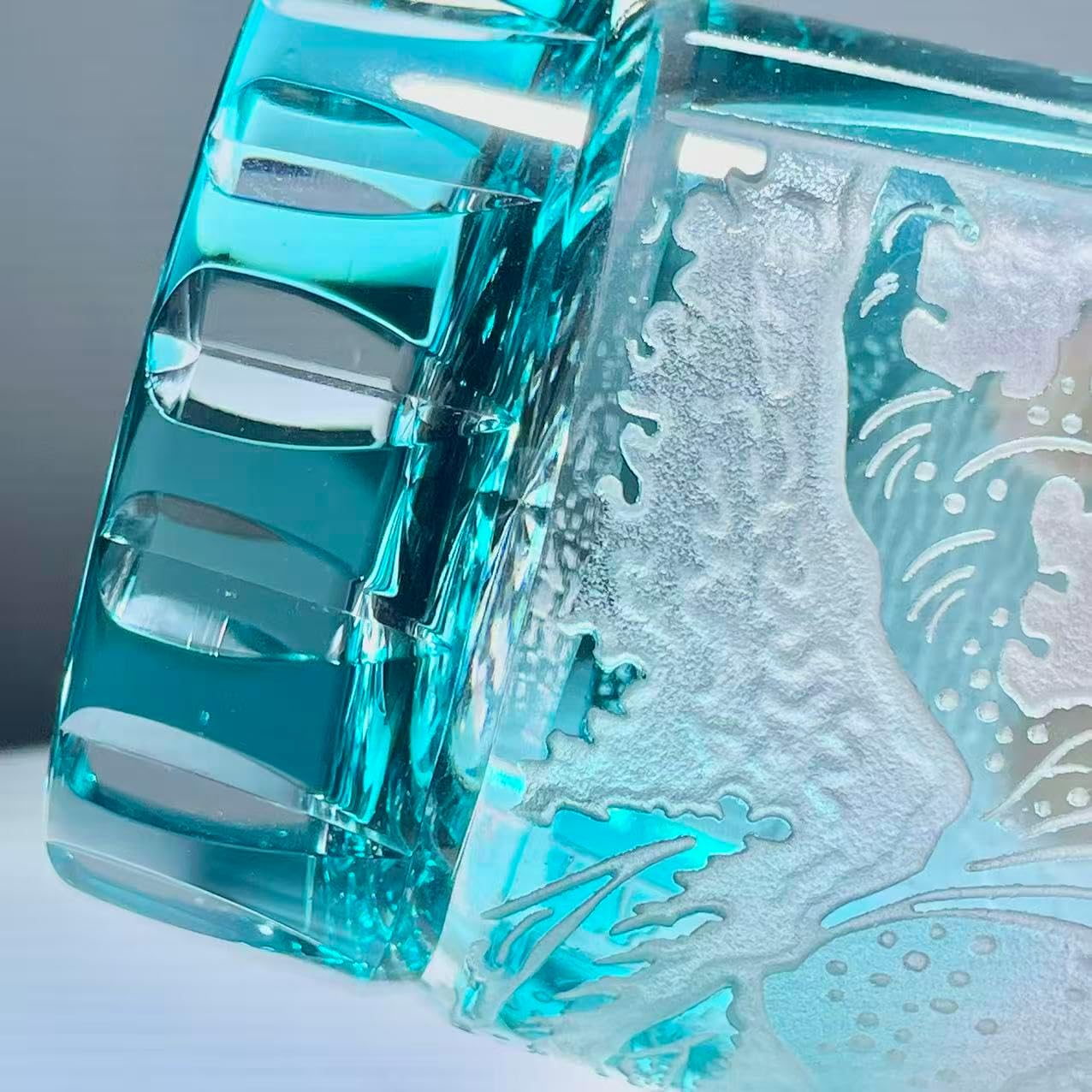 suigetsu Crystal Luxury Whiskey Glass, Mount Fuji Design, Japanese Style Hand Cut Glass Tumblers (turquoise) - Image 7