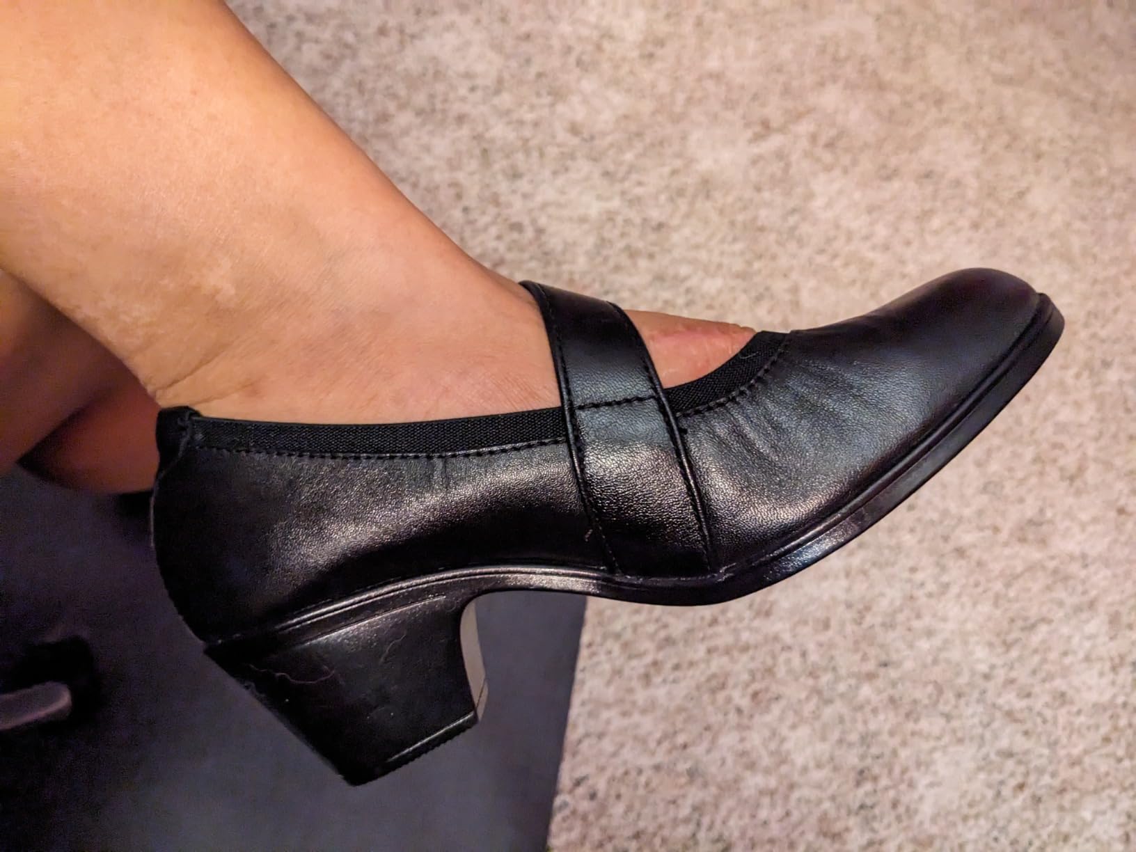 Clarks Women's Emily Andria Pump - Comfortable Heels With Ortholite Footbed & TPR Outsole