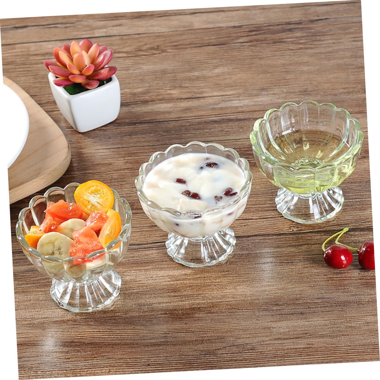 Set 6 Pezzi Tazze Da Dessert e Coppe Di Gelato in Vetro Trasparente 100 Ml, Resistenti a Caldo e Freddo, Per Budino e Uso Quotidiano Famigliare