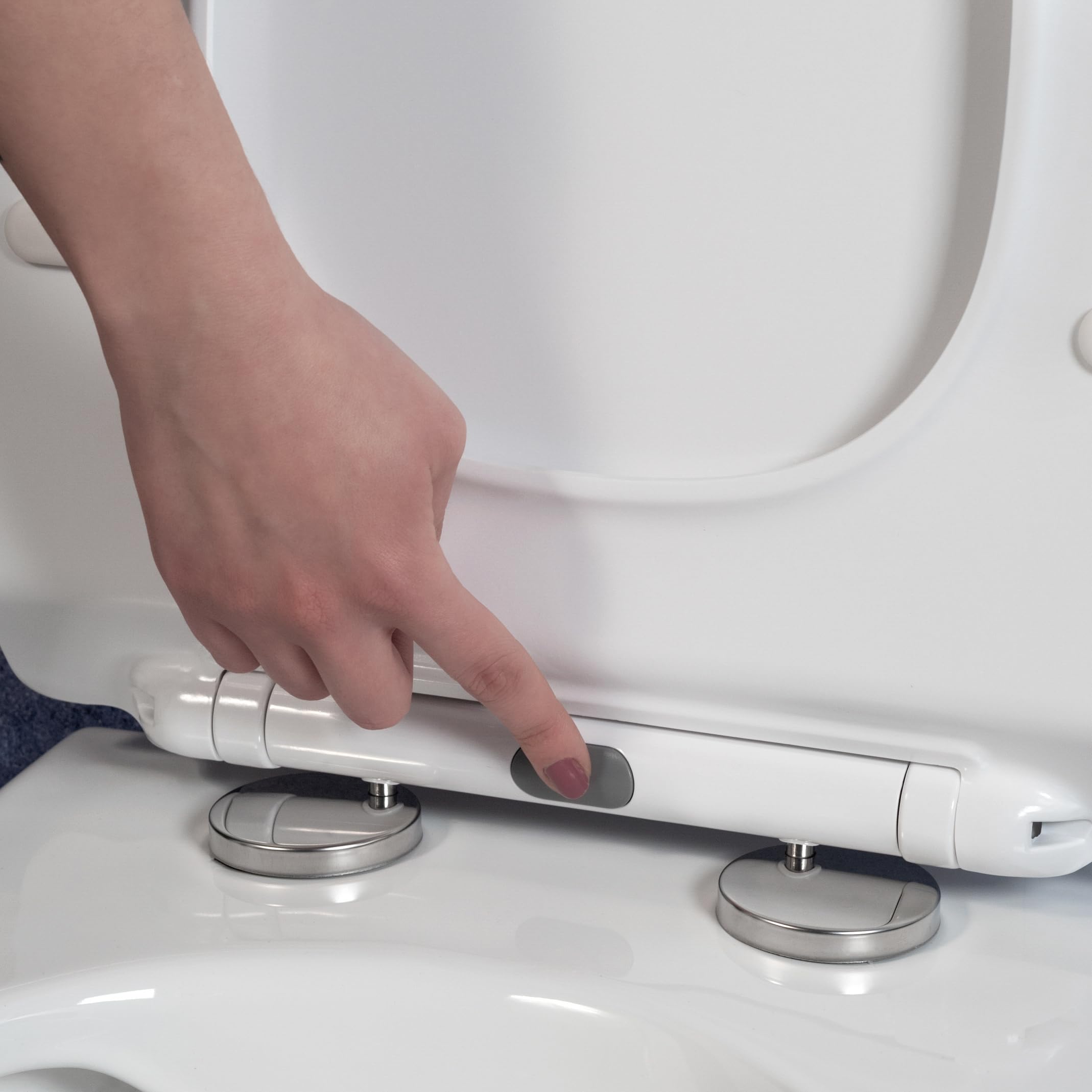 Coppia Sanitari bagno a terra in Ceramica Bianco Lucido - WC Rimless, Bidet, Sedile Soft Close, Sgancio Rapido, Risparmio Idrico, Fissaggi Inclusi, Installazione Parete o Pavimento - Mod.WhiteFloor 1