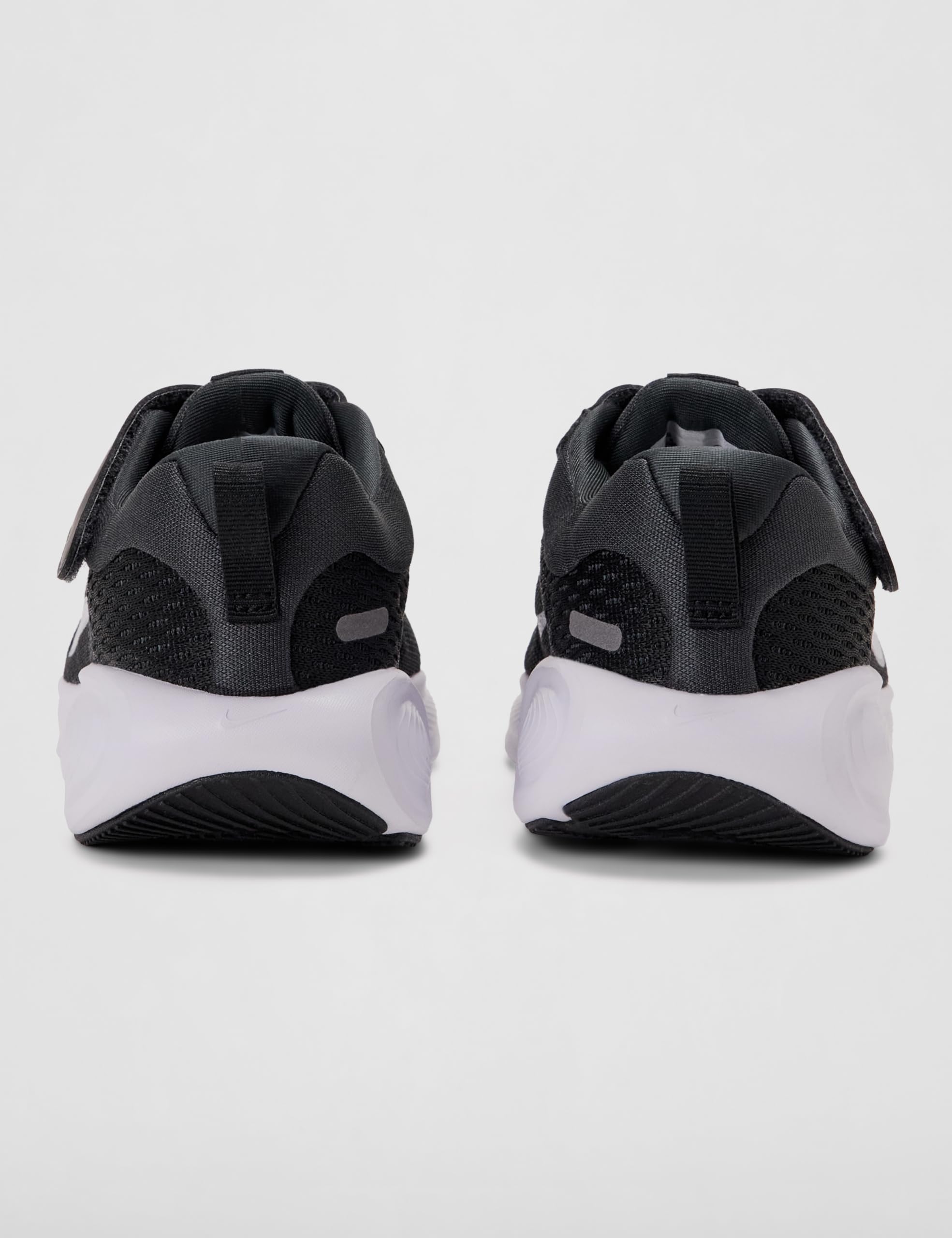 Nike Stellar Ride (PSV) Cross TrainerUnisex - Bambini e Ragazzi