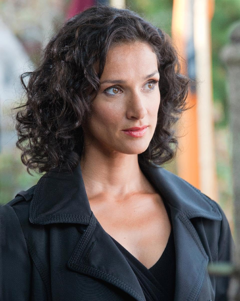 Worldphotographs Human Target (Tv) Indira Varma 10X8 Photo