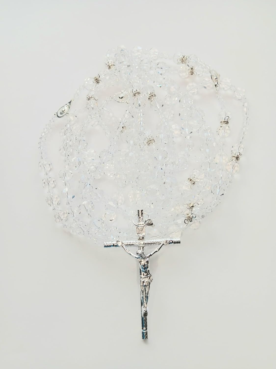 javier Wedding Lasso/Lasso para Matrimonio de Crystal de bolita con Cristal Natural con Cruz catolica Lazo Color Plata.