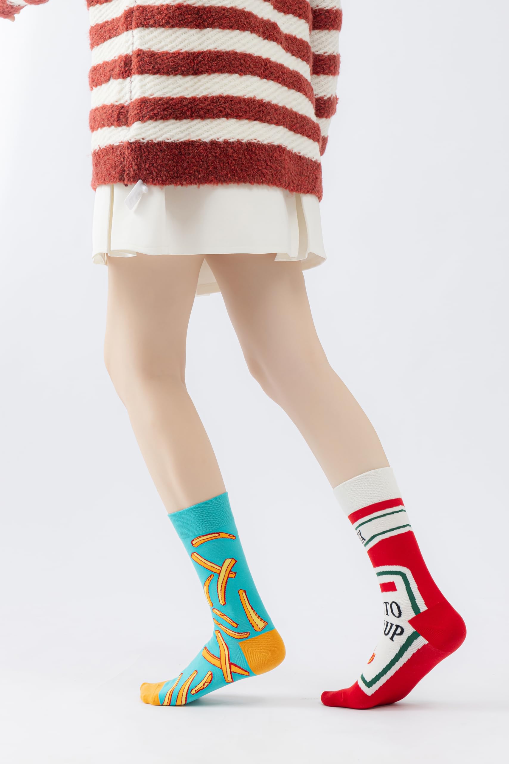 NxnChc Lustige Socken Für Damen Und Herren Unisex Viele Motive Tier Essen Obst Sport Kunst Aus Baumwolle Geschenk Asymmetrische Muster Links Und Rechts - 3