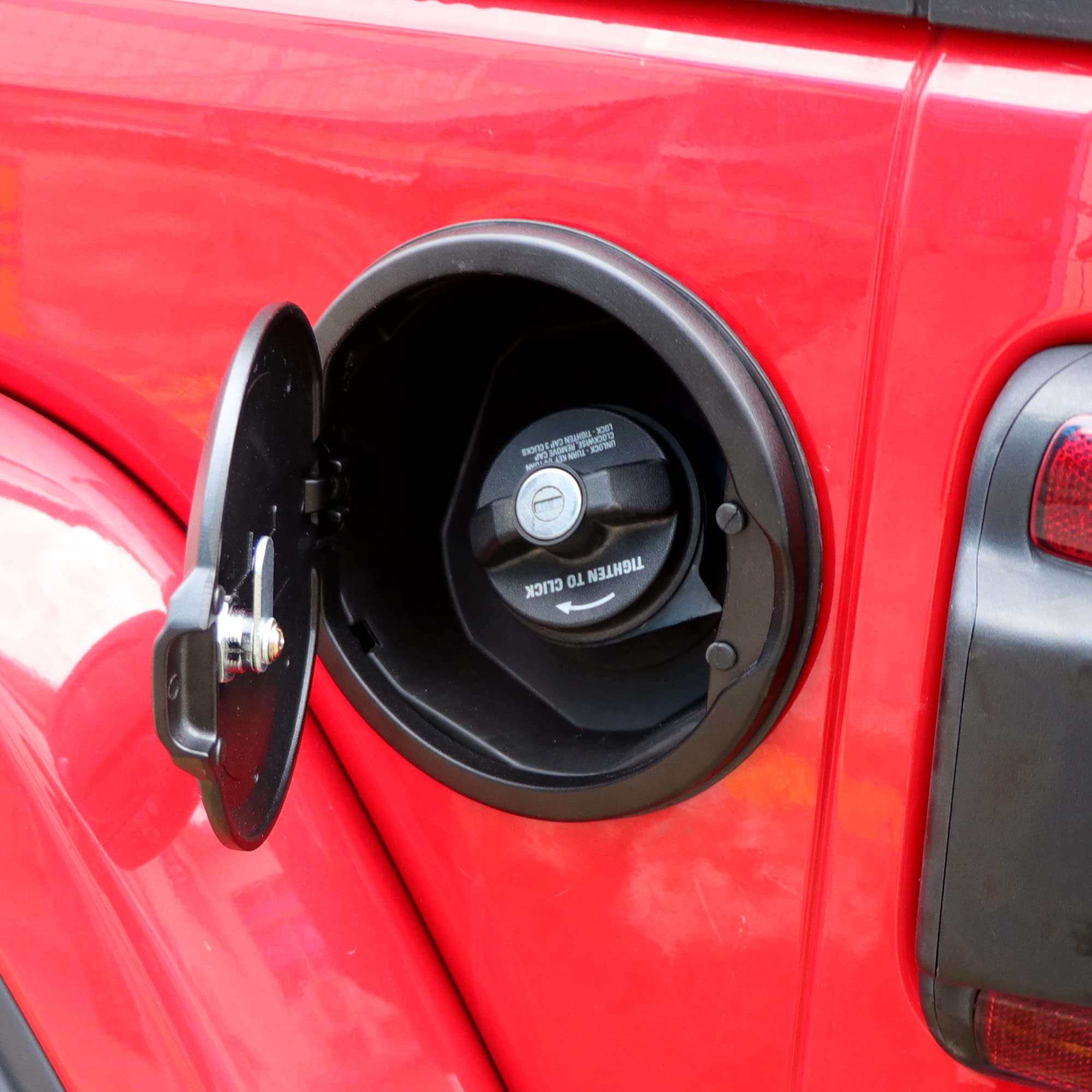 RERPRO Locking Gas Cap Cover Compatible with 2018-2024 Jeep