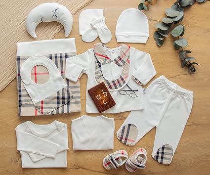 Aware Home Concept Baby,Clothing,Baby Boys 0-24m,Underwear,Sets Newborn 10 Pieces Luxury Gift Set I Baby Coming Home, 100% Organic, Box contents ; Pajamas Set, Bip, Glove, Hat, Blanket, Toy, Bodysuit, Underwear, Shoes - Unisex, 0-3 Months (Special Istanbul Serial)
