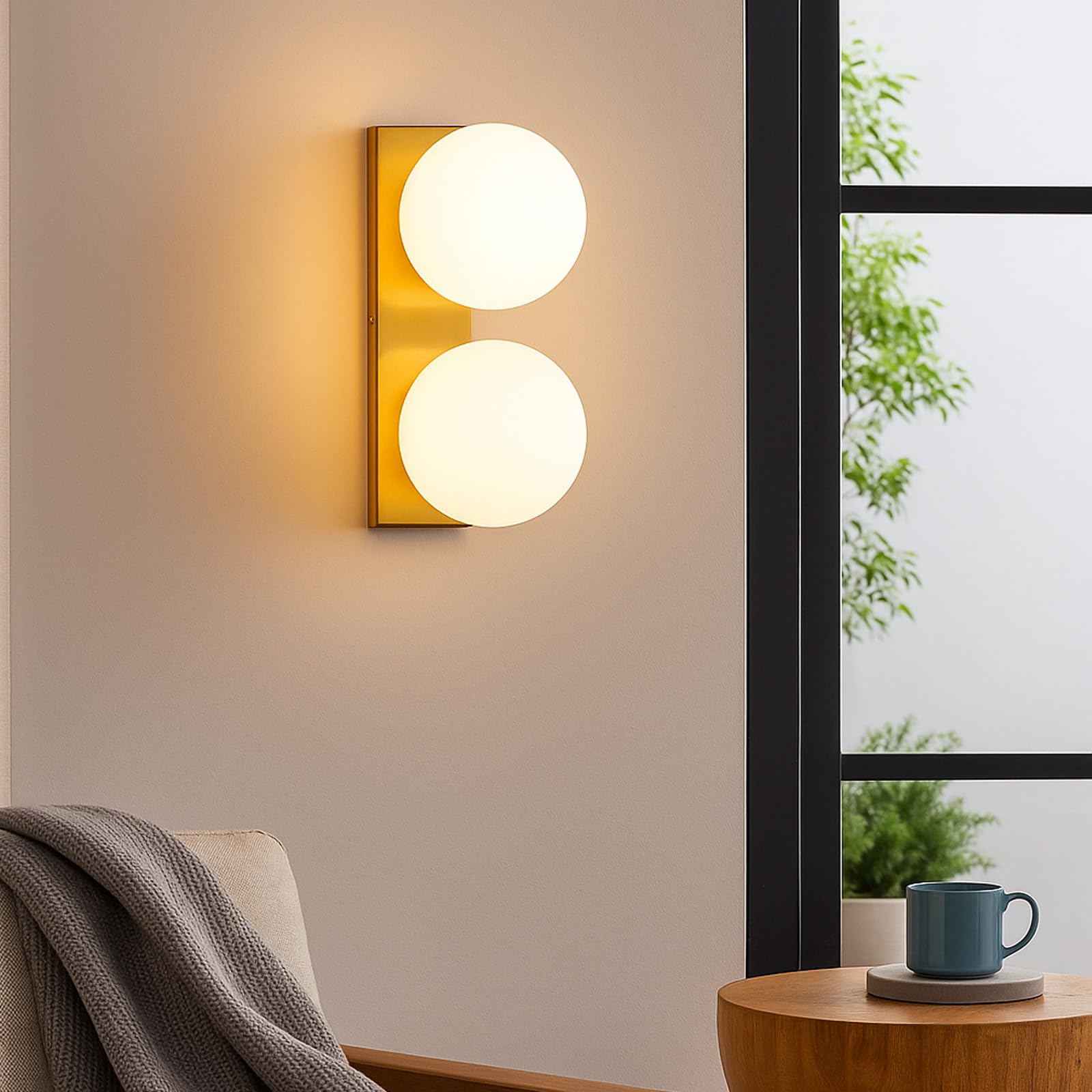 Alpinaluz Applique da parete con doppia sfera in vetro opaco Ø150 mm - Base rettangolare in metallo dorato per camera da letto, corridoio o installazione a soffitto - Attacco E27
