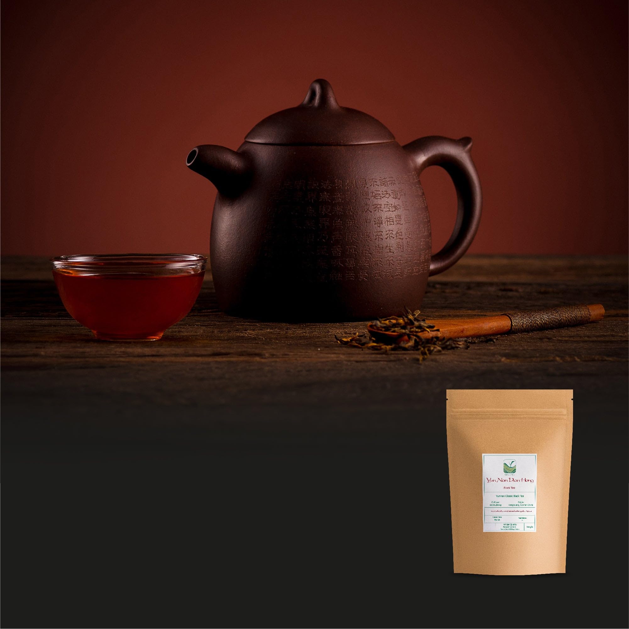 Yunnan Black Tea From China - Golden Monkey Tea China - Yun Nan Dianhong - Dian Hong | słodki miodowy smak z charakterystycznym połyskiem widocznym w suchym naparze