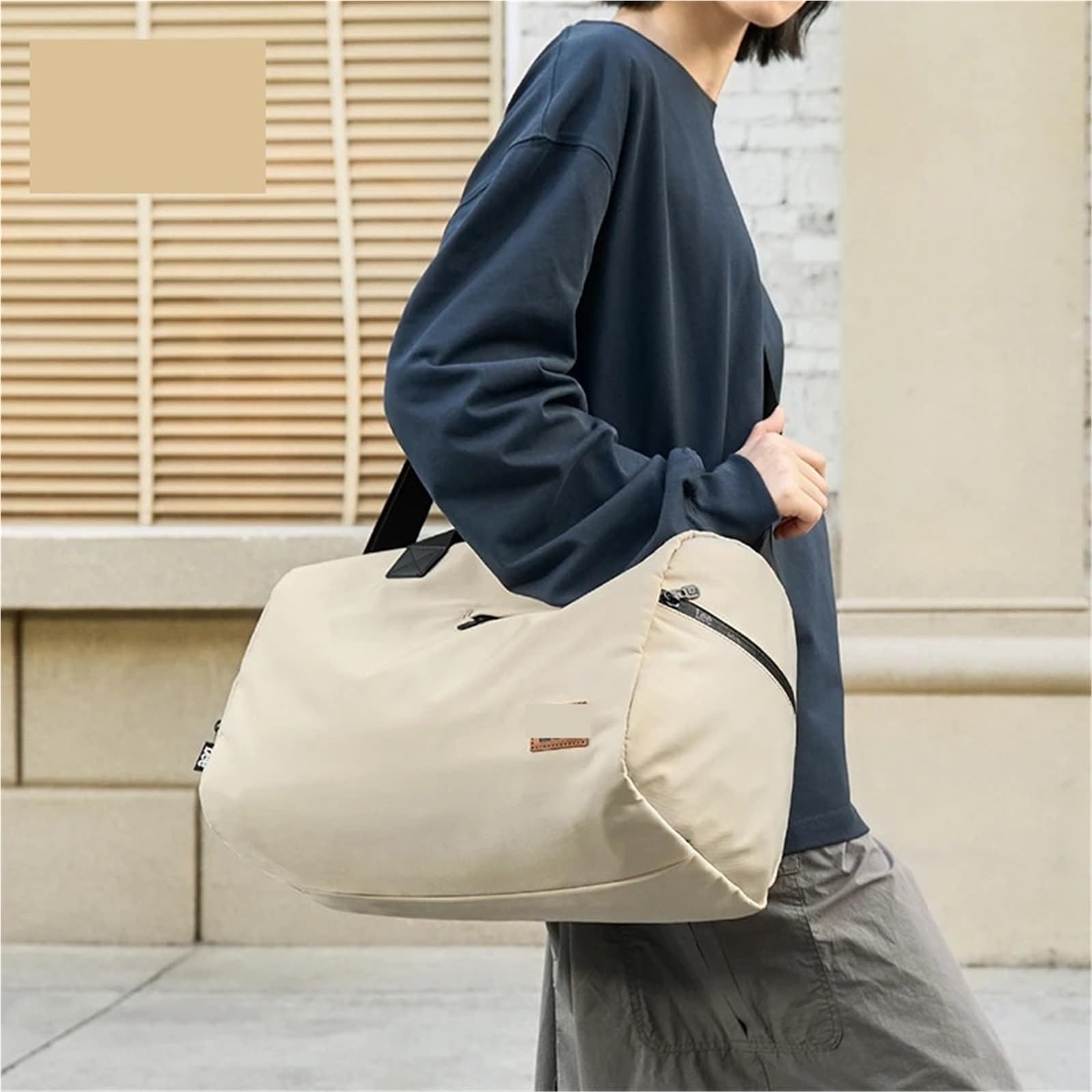 Borsa Sportiva Da Viaggio Borsone da palestra leggero in nylon impermeabile Donna Uomo Tasca for scarpe bagnate e asciutte Borsa viaggio for bagagli a spalla for il fine settimana(White)