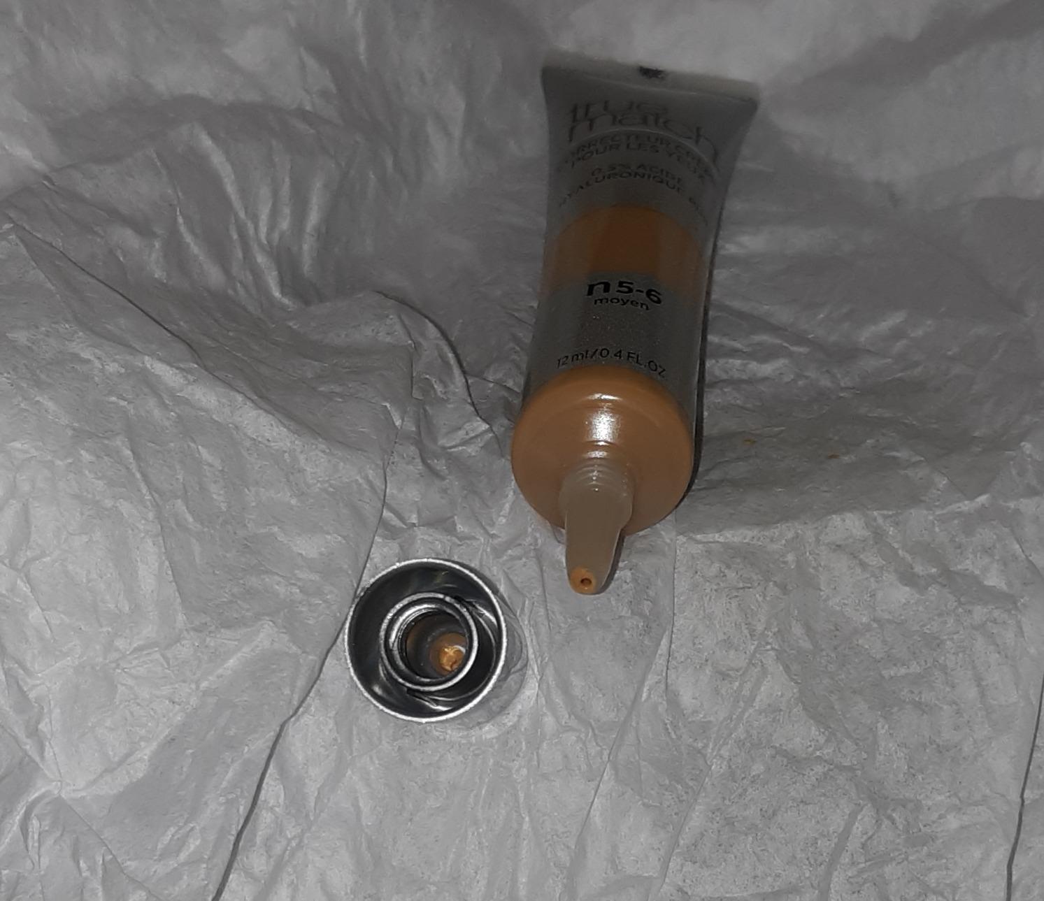 L'Oreal Paris L’Oréal Paris True Match Eye Cream in a Concealer, 0.5% hyaluronic acid, Medium N5-6, 0.4 fl. oz