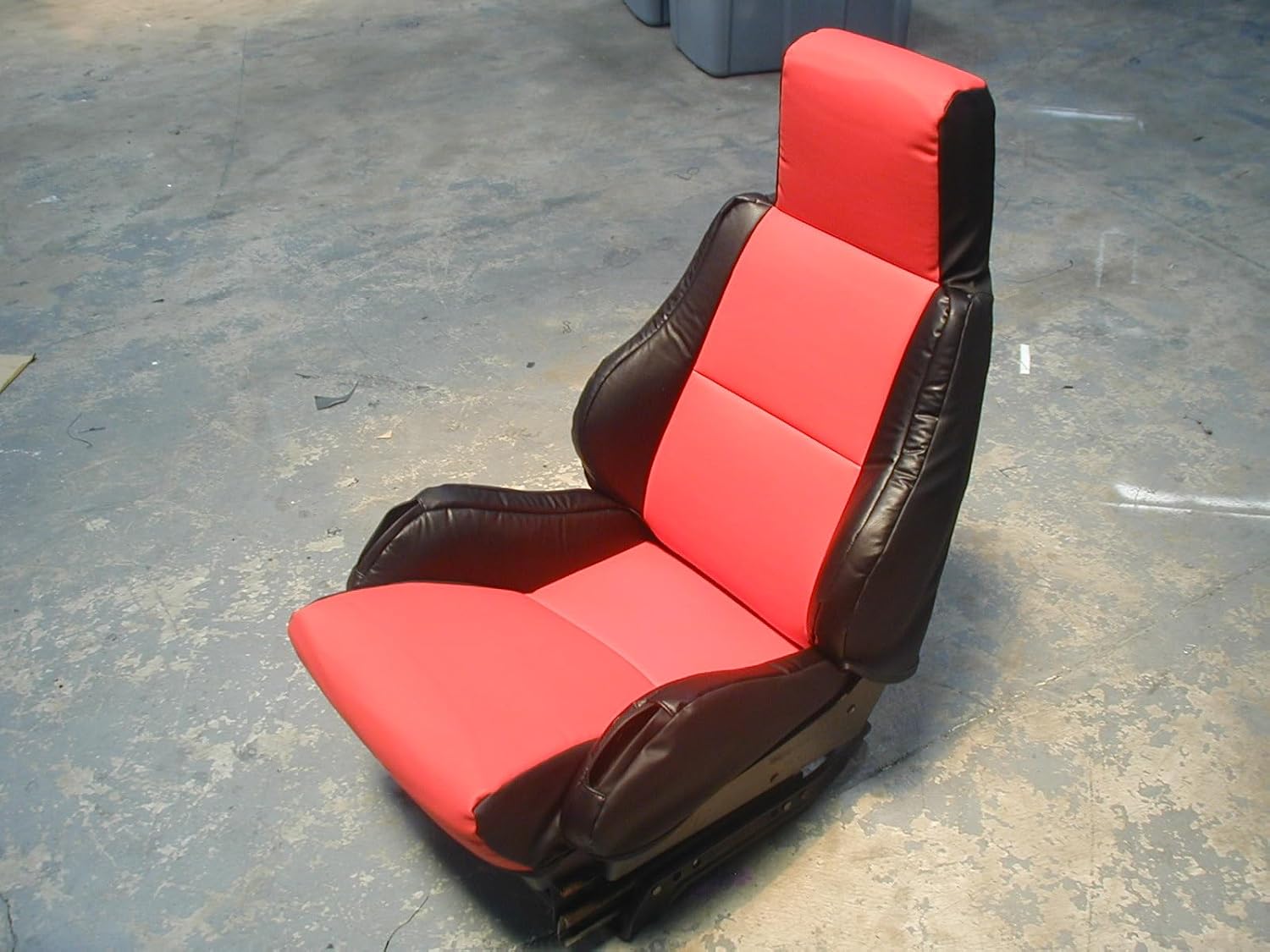 Iggee Artificial Leather Custom Made Original fit Front Seat Covers Designed for 84-93 Chevy Corvette C4 Type5 Sport (Black)