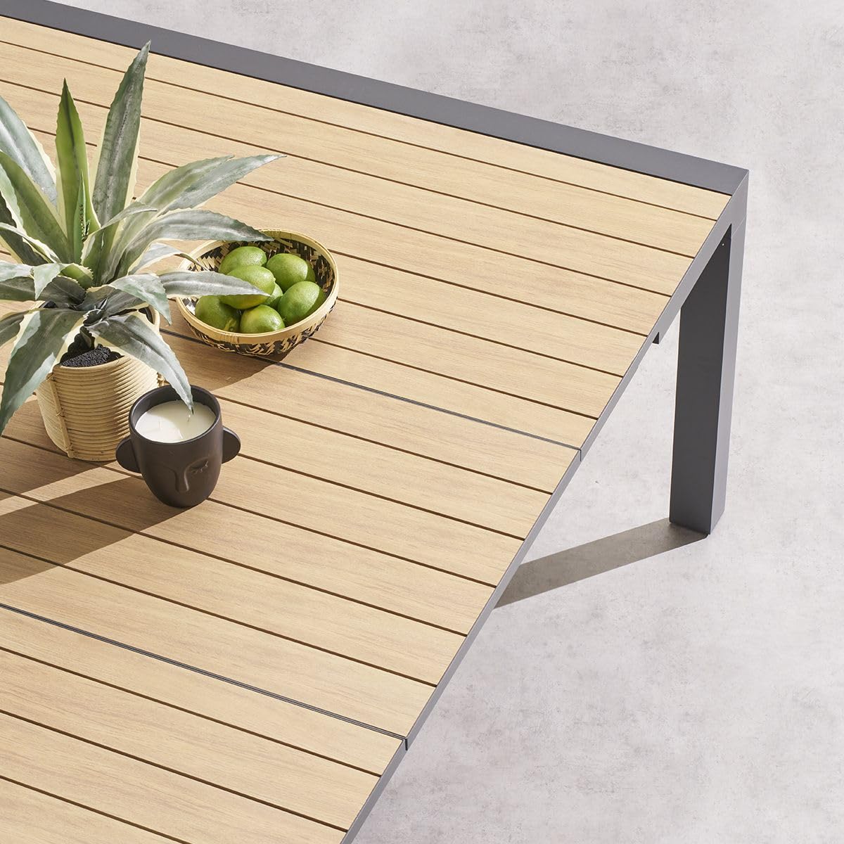 Hespéride - Table de Jardin Extensible carrée évasion Effet Bois Honey et Argile 10 Places Lates en Aluminium