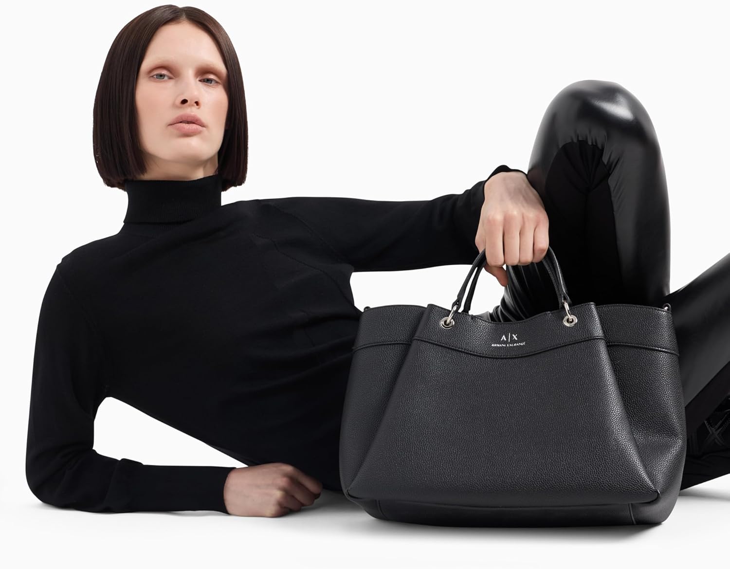 Armani Exchange Women's Wave Shopping Large Bag, Black, One Size - Image 2