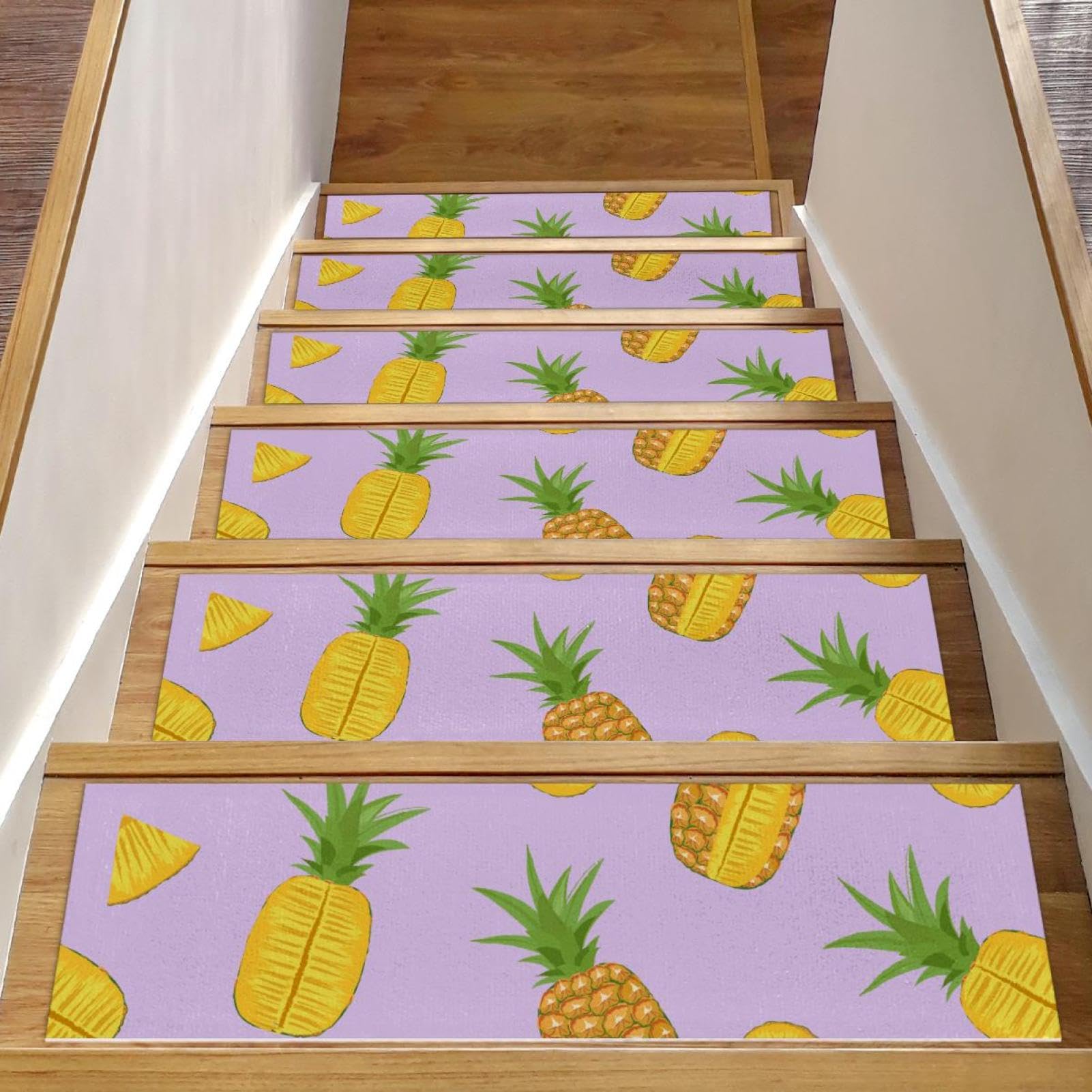 Peldaños antideslizantes para escaleras de madera que evitan caídas de ancianos