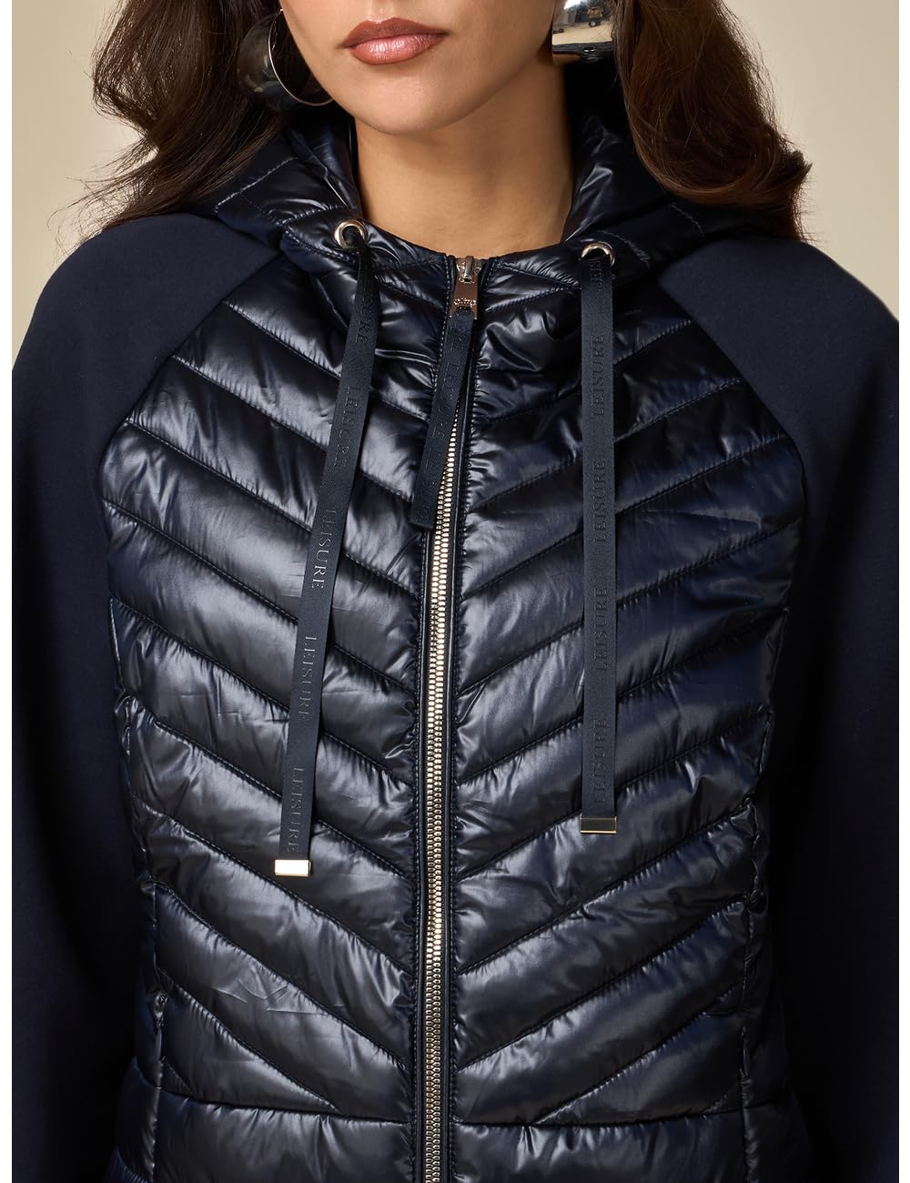 Oltre: Piumino Lightweight Combinato. Stagione Autunno Inverno 2024