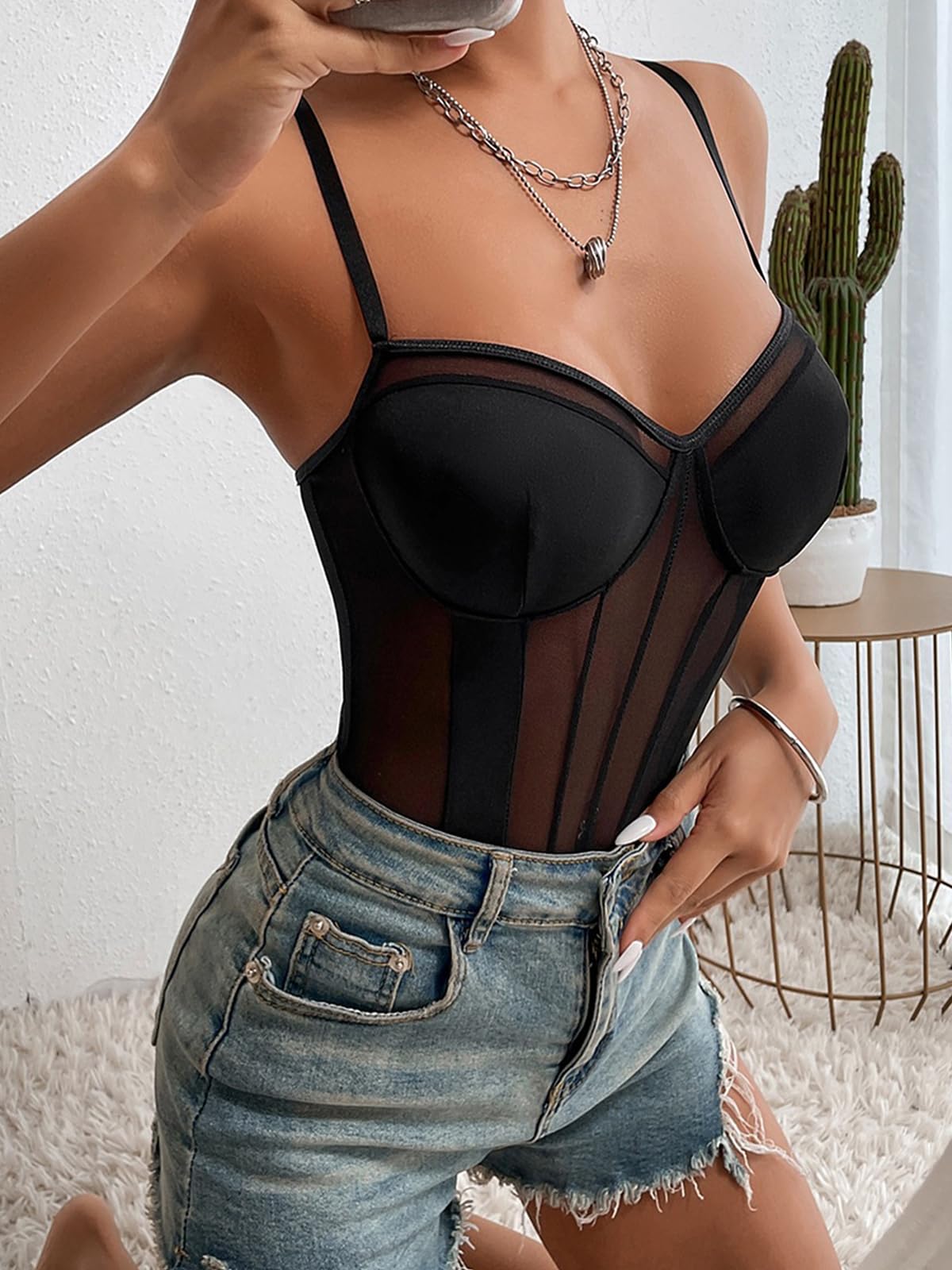 Body de malla transparente sin mangas con cuello en V y encaje transparente para mujer